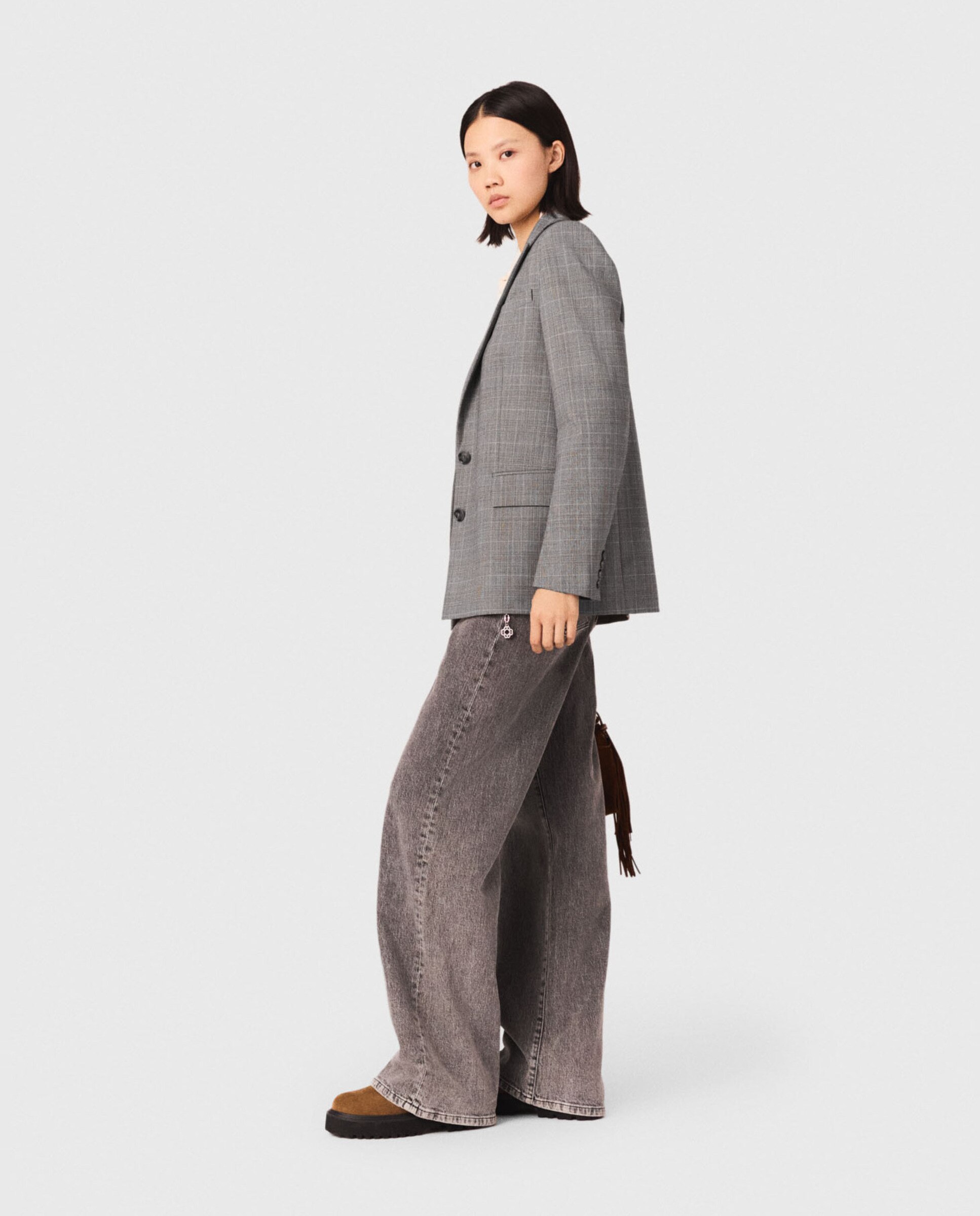 Vaqueros de mujer anchos desteñidos con cinturón de eslabones - Maje - Gris Gris-6