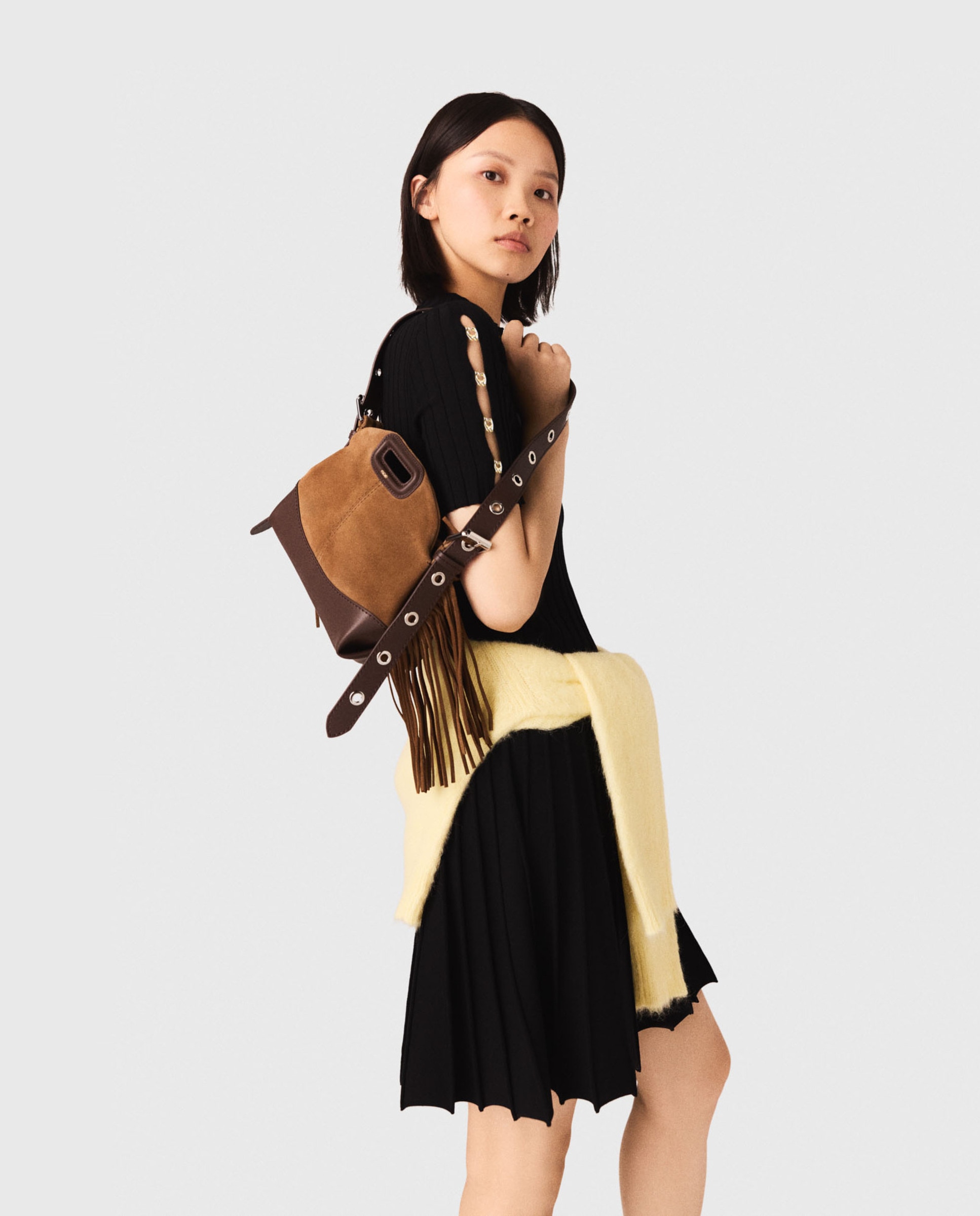 Vestido corto de punto acanalado con cuello alto - Maje - Negro Negro-2