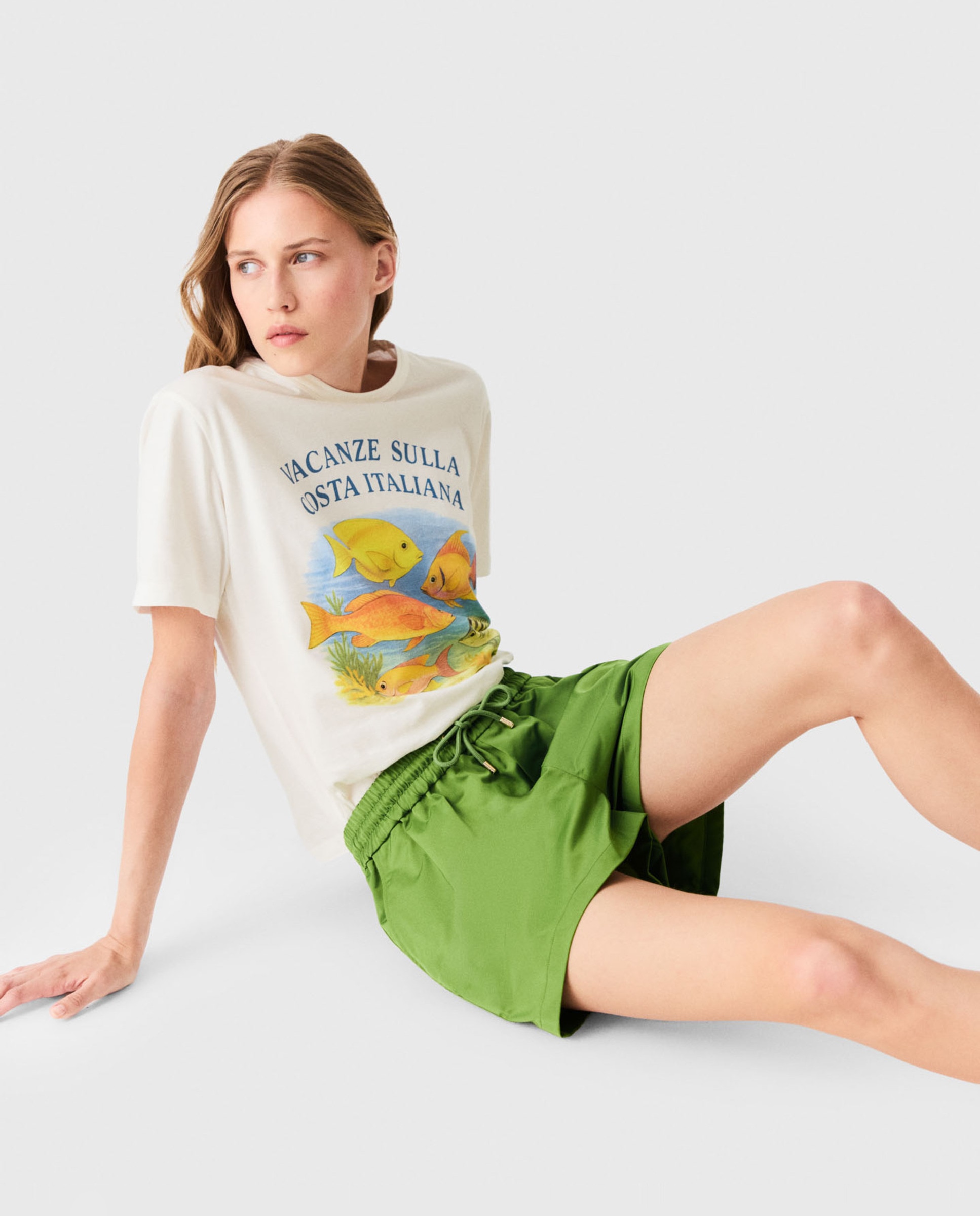 Short de mujer de tejido técnico con cintura fruncida - Maje - Verde Verde-6