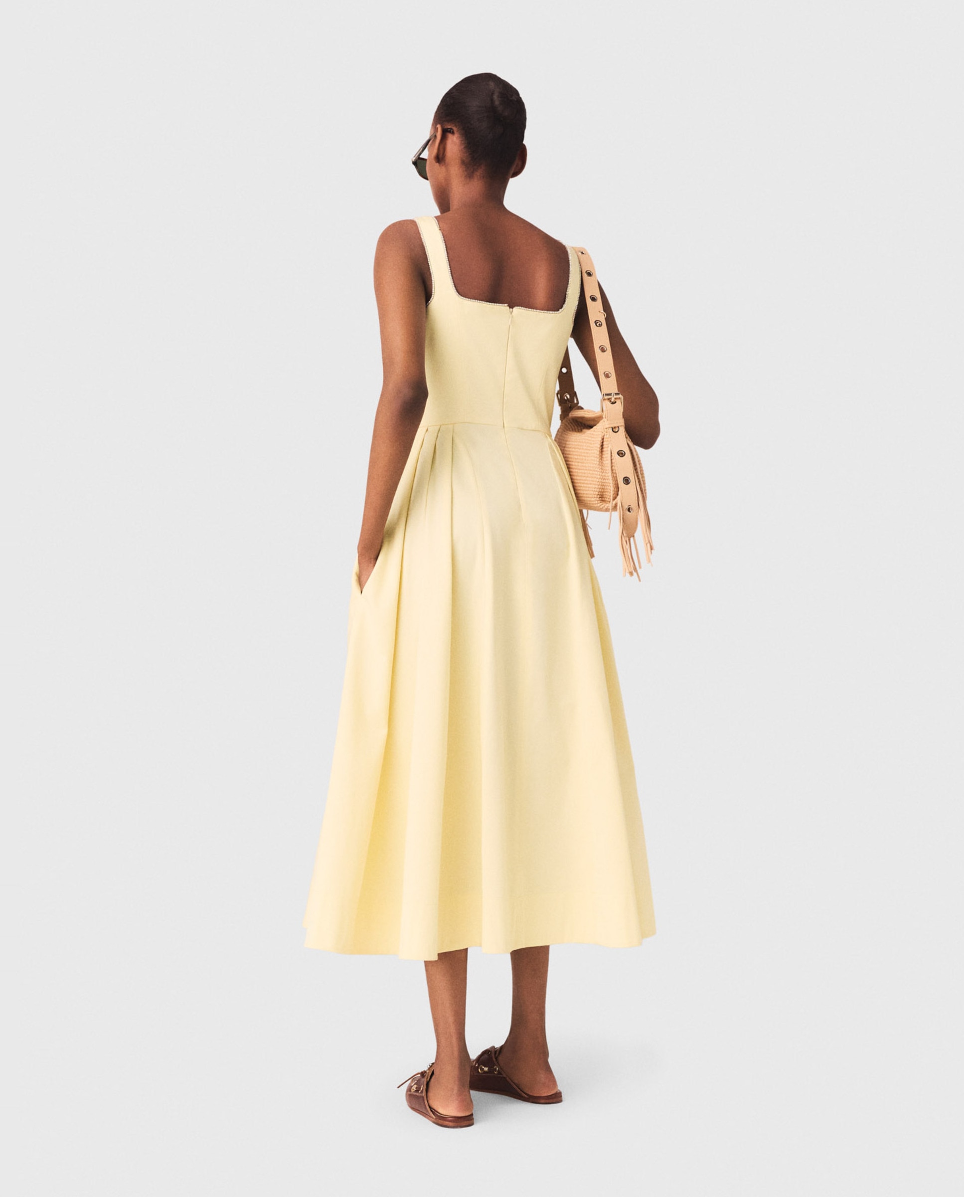 Vestido midi de algodón acampanado con strass y escote cuadrado - Maje - Amarillo Amarillo-4