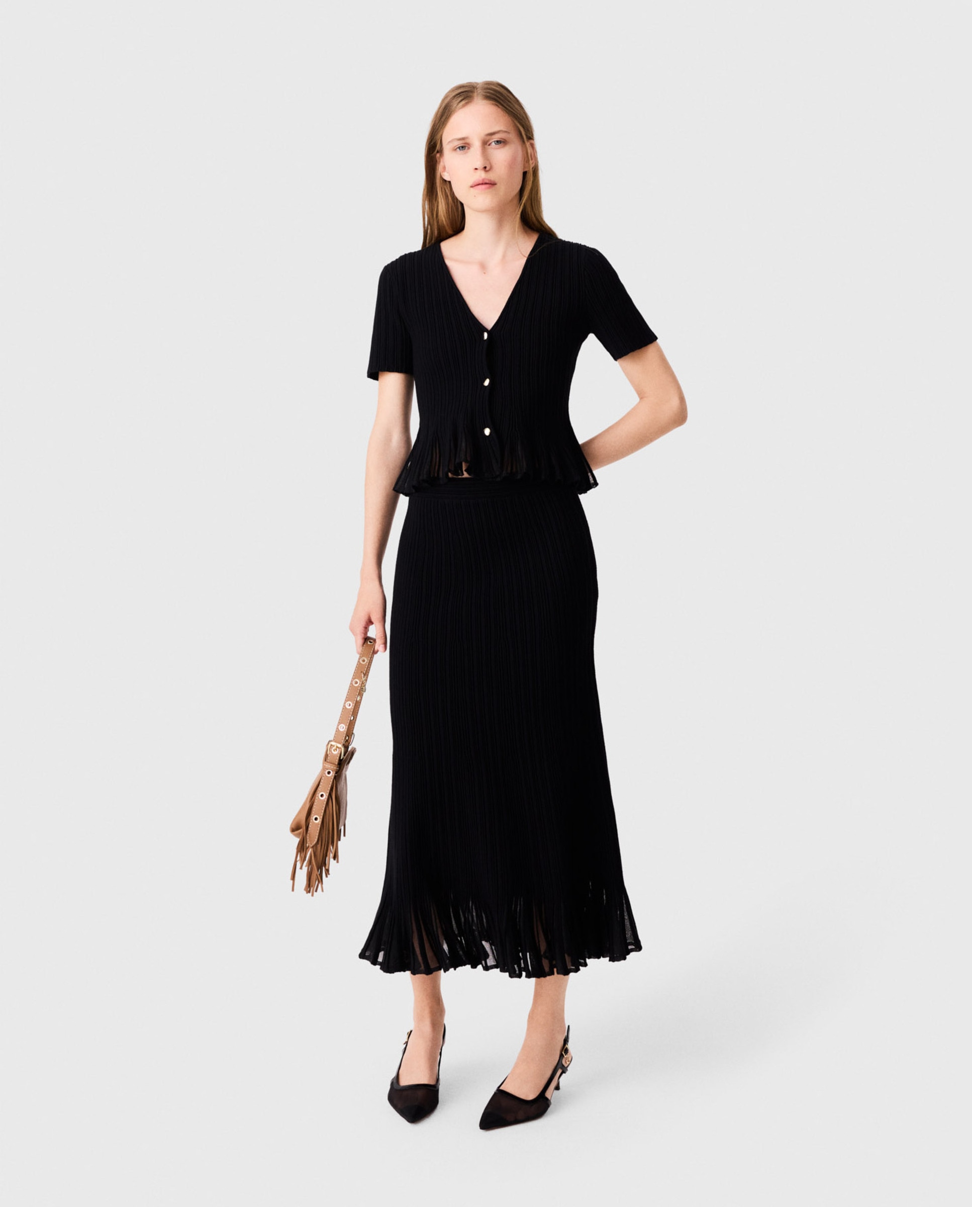 Falda midi de punto acampanada con bajo peplum calado - Maje - Negro Negro-5