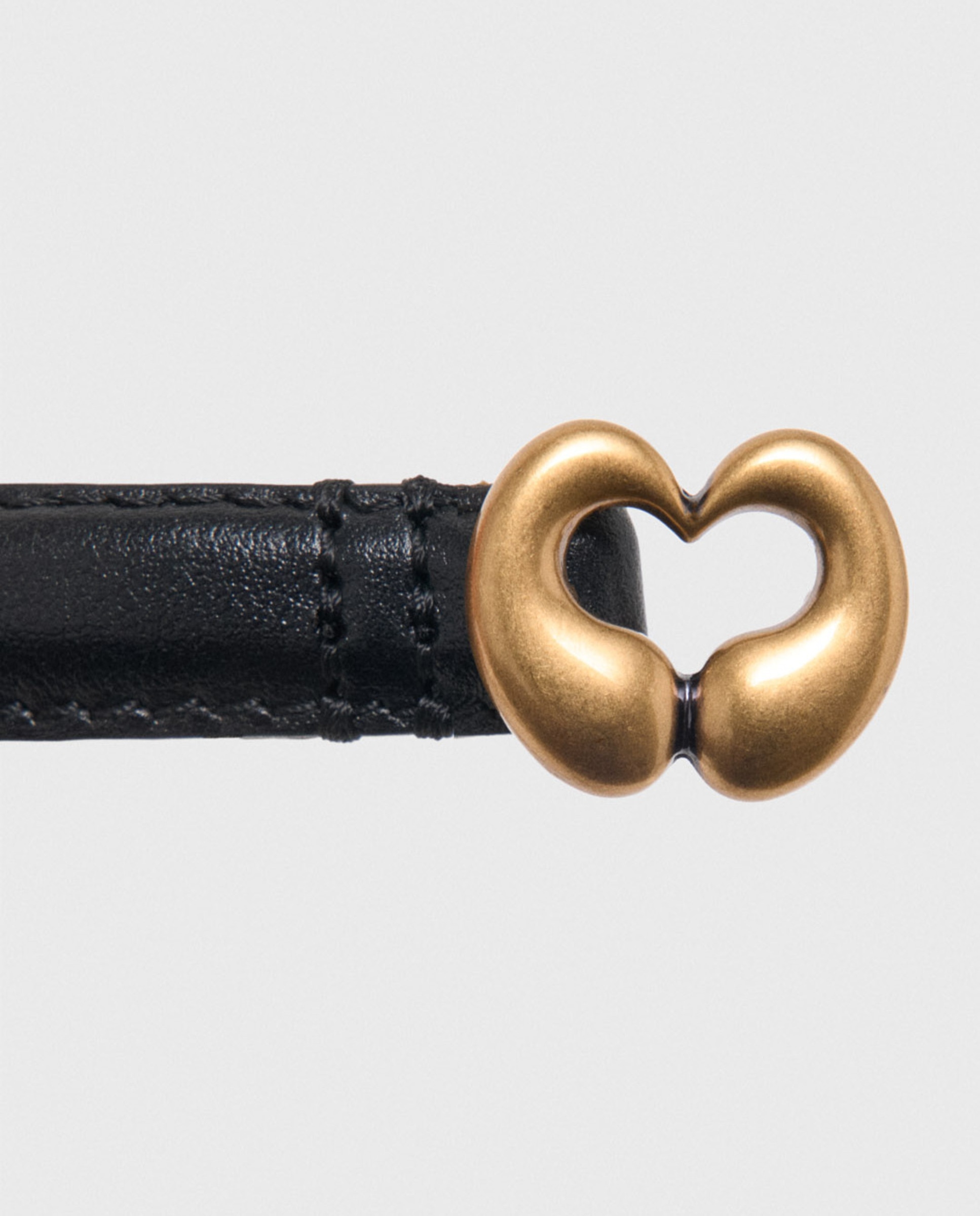 Cinturón de mujer de cuero fino con hebilla de corazón dorada - Maje - Negro Negro-5
