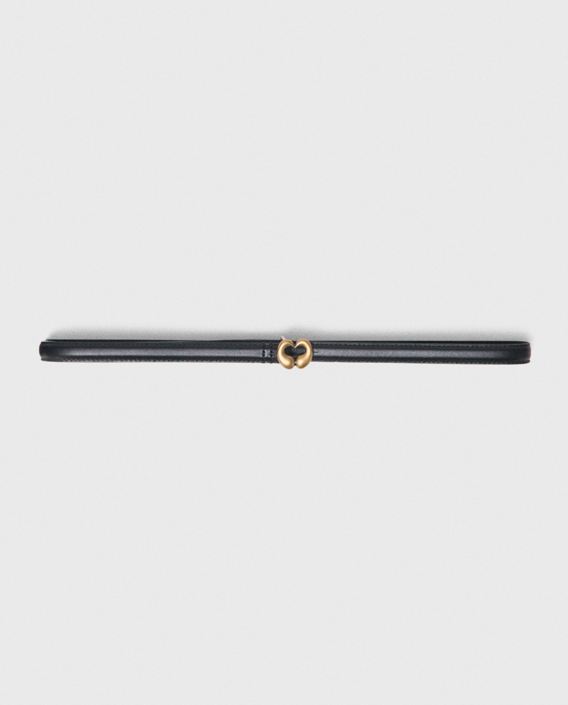 Cinturón de mujer de cuero fino con hebilla de corazón dorada - Maje - Negro Negro-6