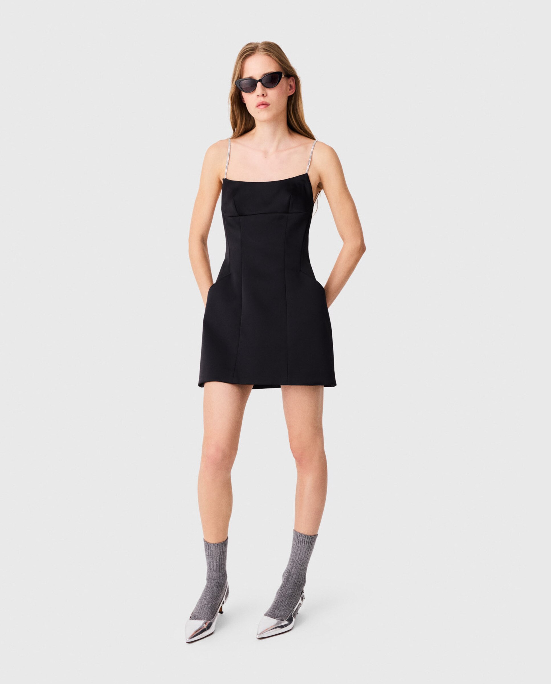 Vestido corto ajustado de satén sin espalda - Maje - Negro Negro-4