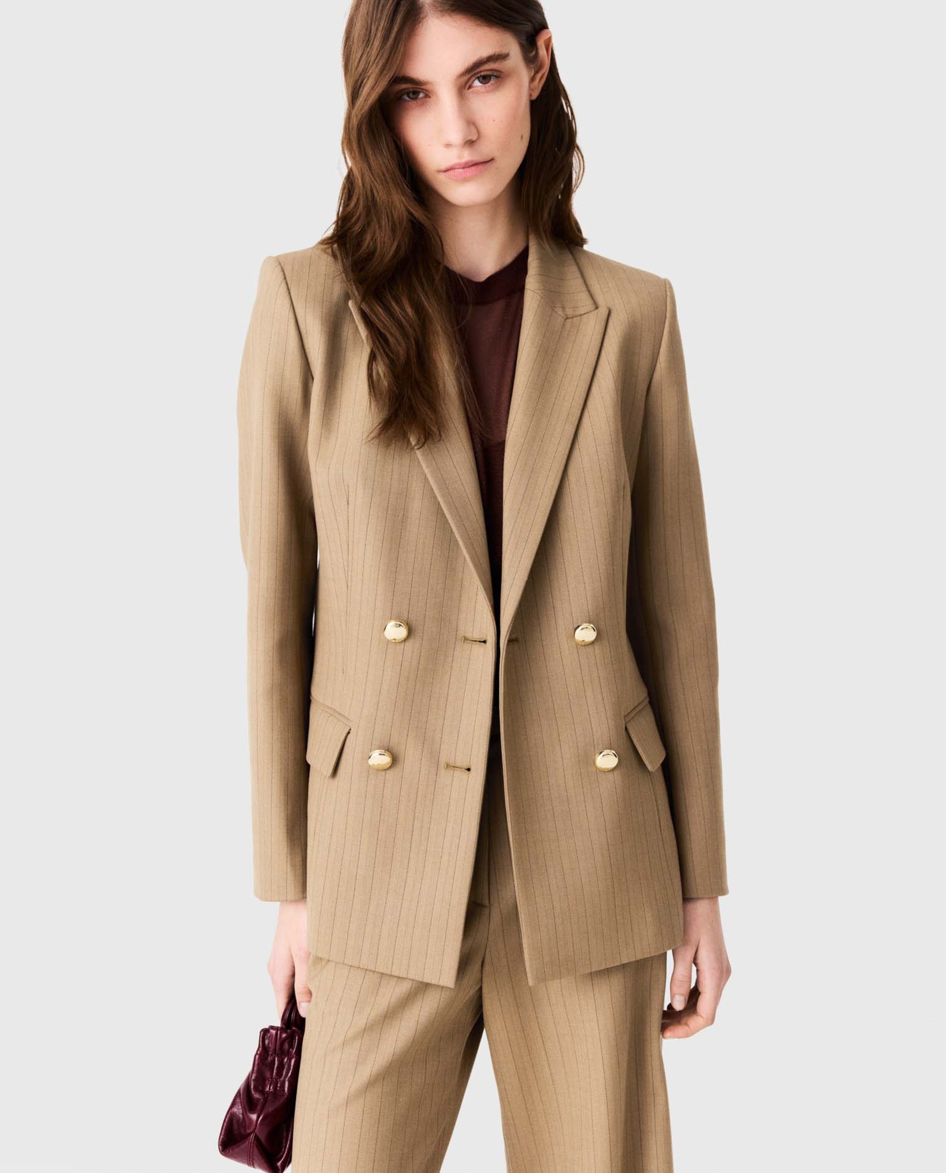 Imagen 0 de Chaqueta de mujer cruzada de lana con raya diplomática Beige