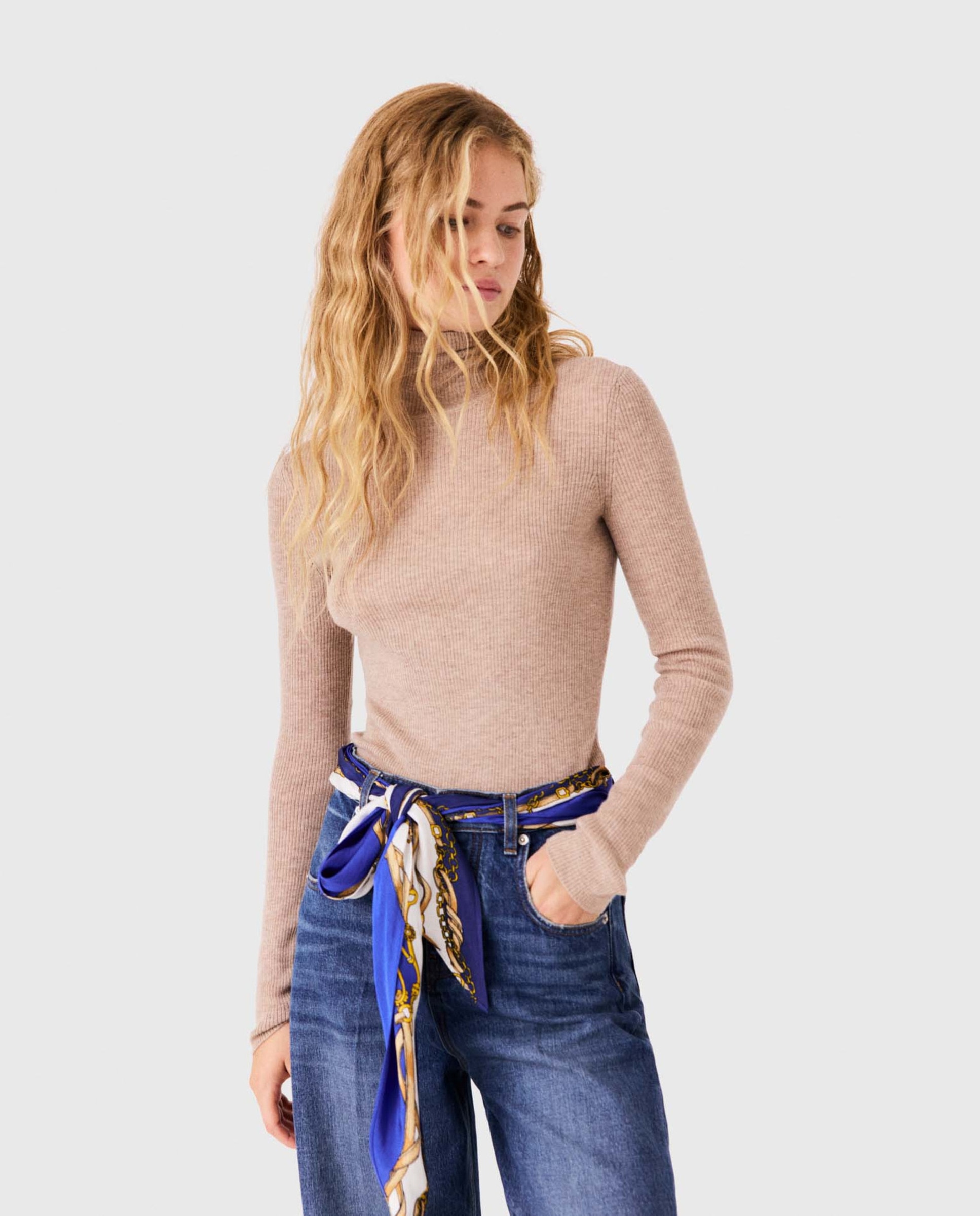 Jersey de mujer cuello alto acanalado de lana y seda - Maje - Beige Beige-1