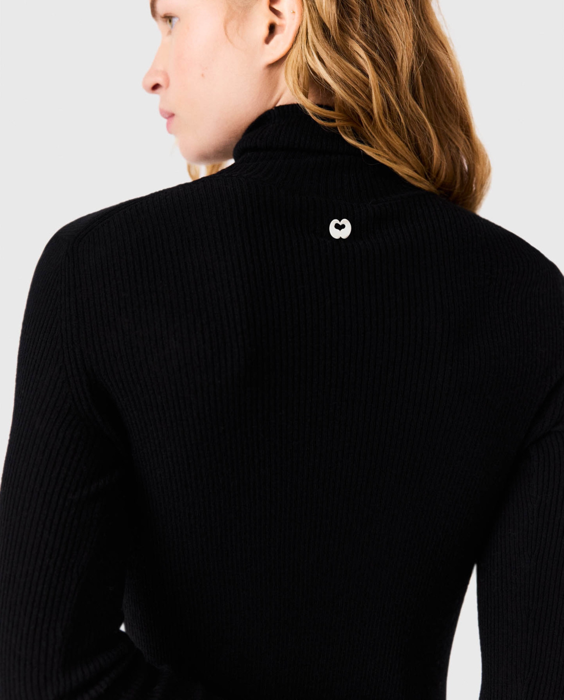 Jersey de mujer cuello alto acanalado de lana y seda - Maje - Negro Negro-5