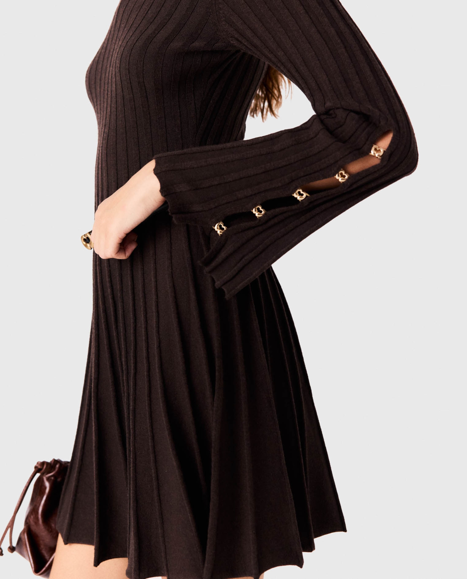 Vestido corto patinador de punto acanalado cuello alto - Maje - Marrón oscuro Marrón oscuro-7
