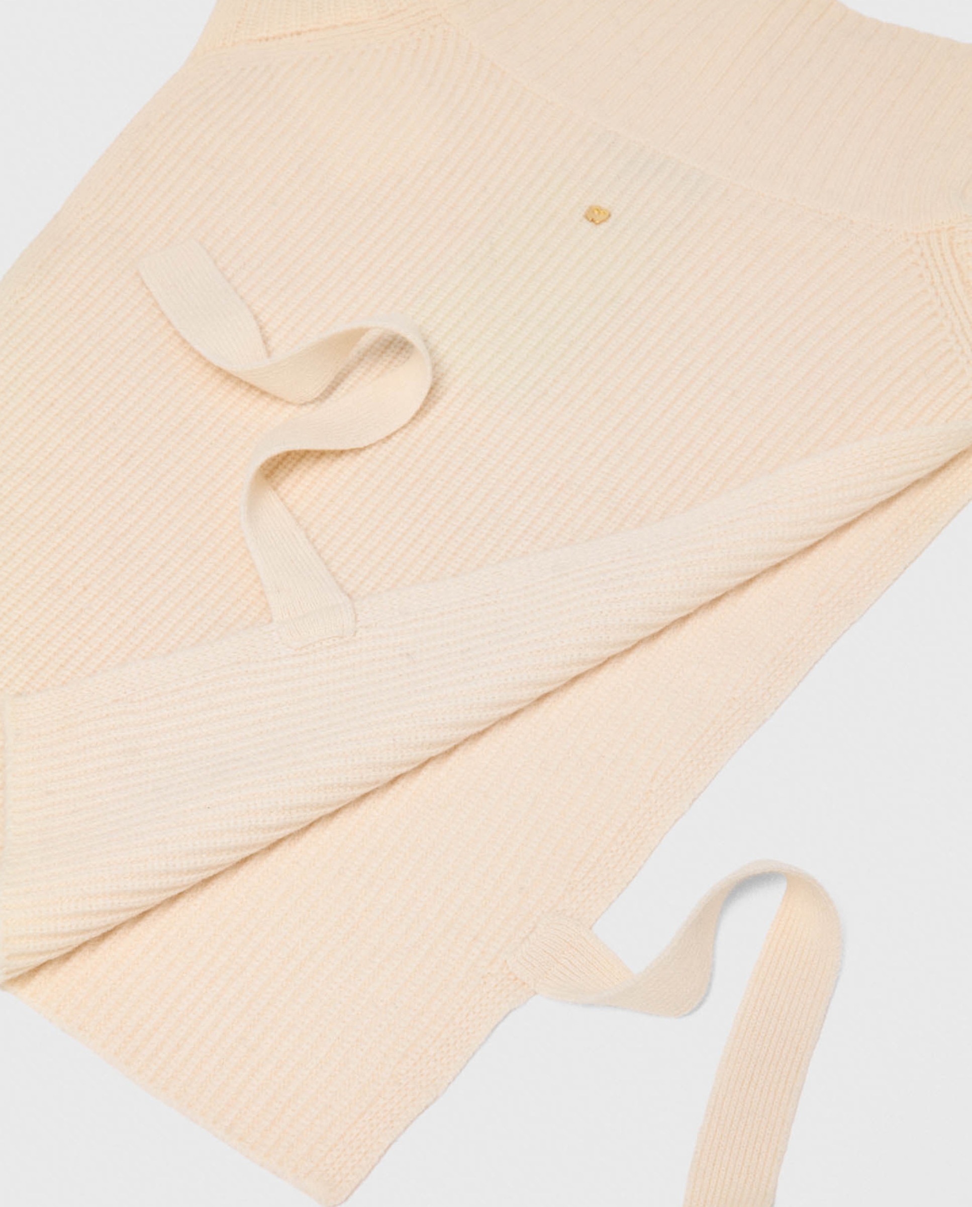 Cuello de mujer alto de punto acanalado con lazos laterales - Maje - Blanco Blanco-6