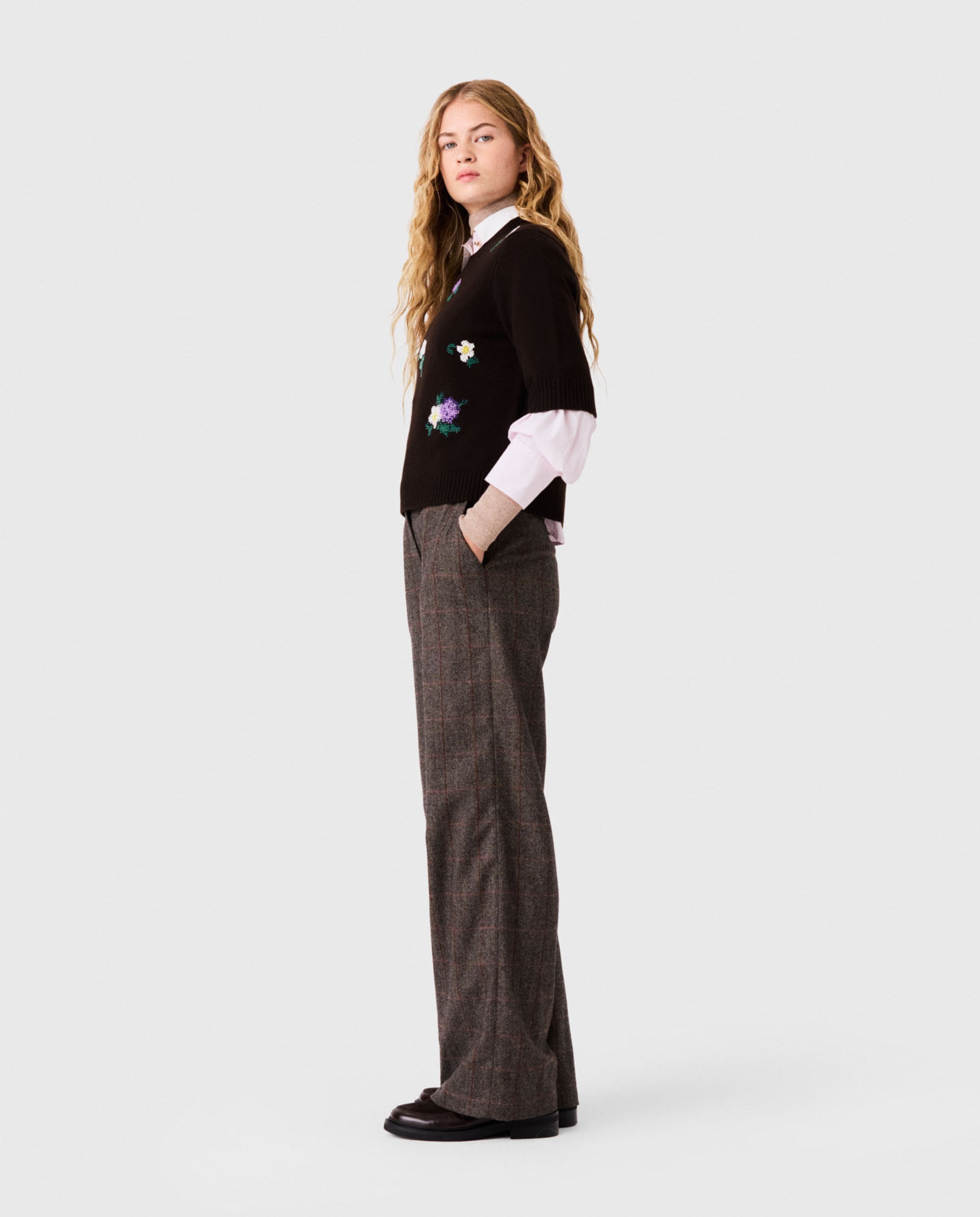 Jersey de mujer de lana con bordados florales y abalorios - Maje - Marrón Marrón-3