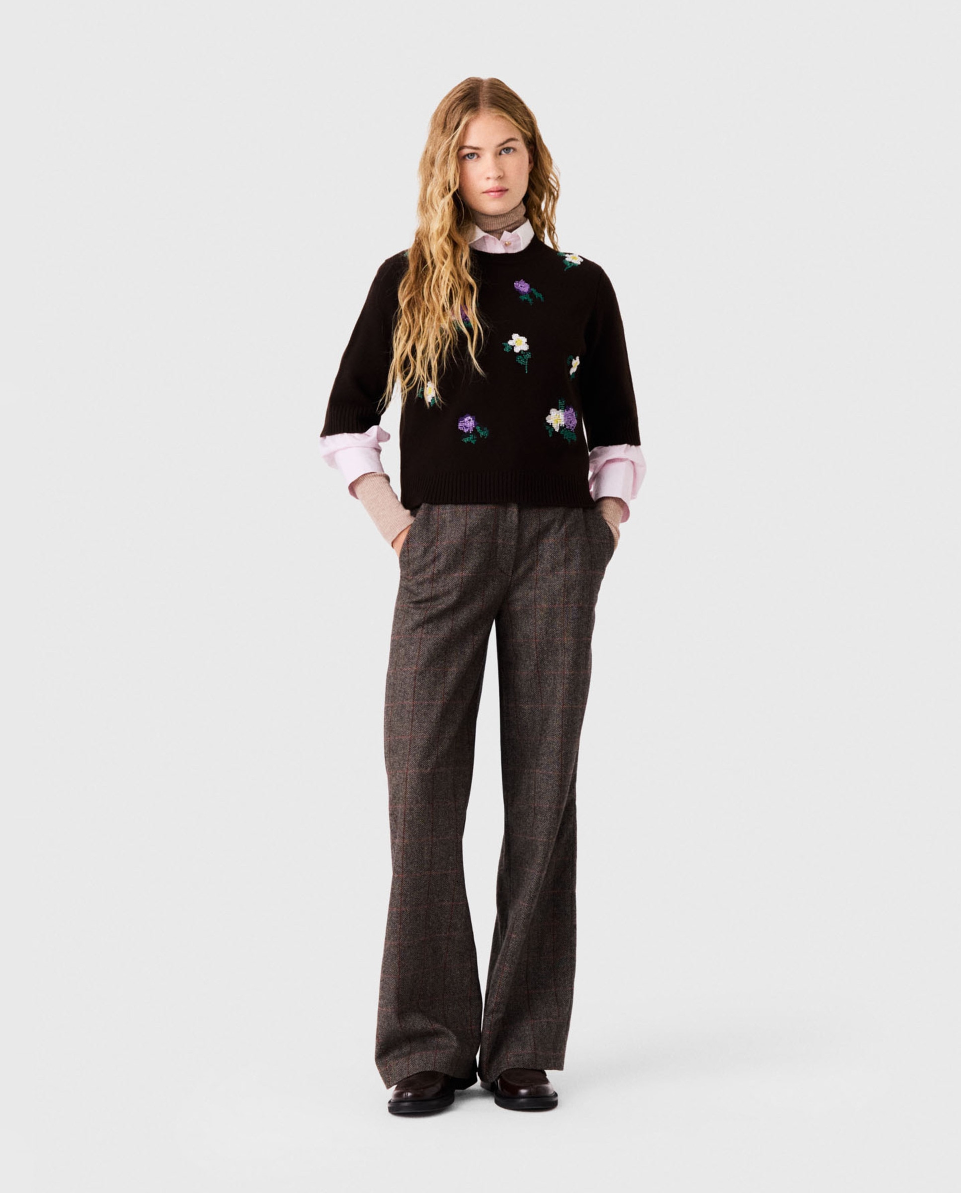 Jersey de mujer de lana con bordados florales y abalorios - Maje - Marrón Marrón-4