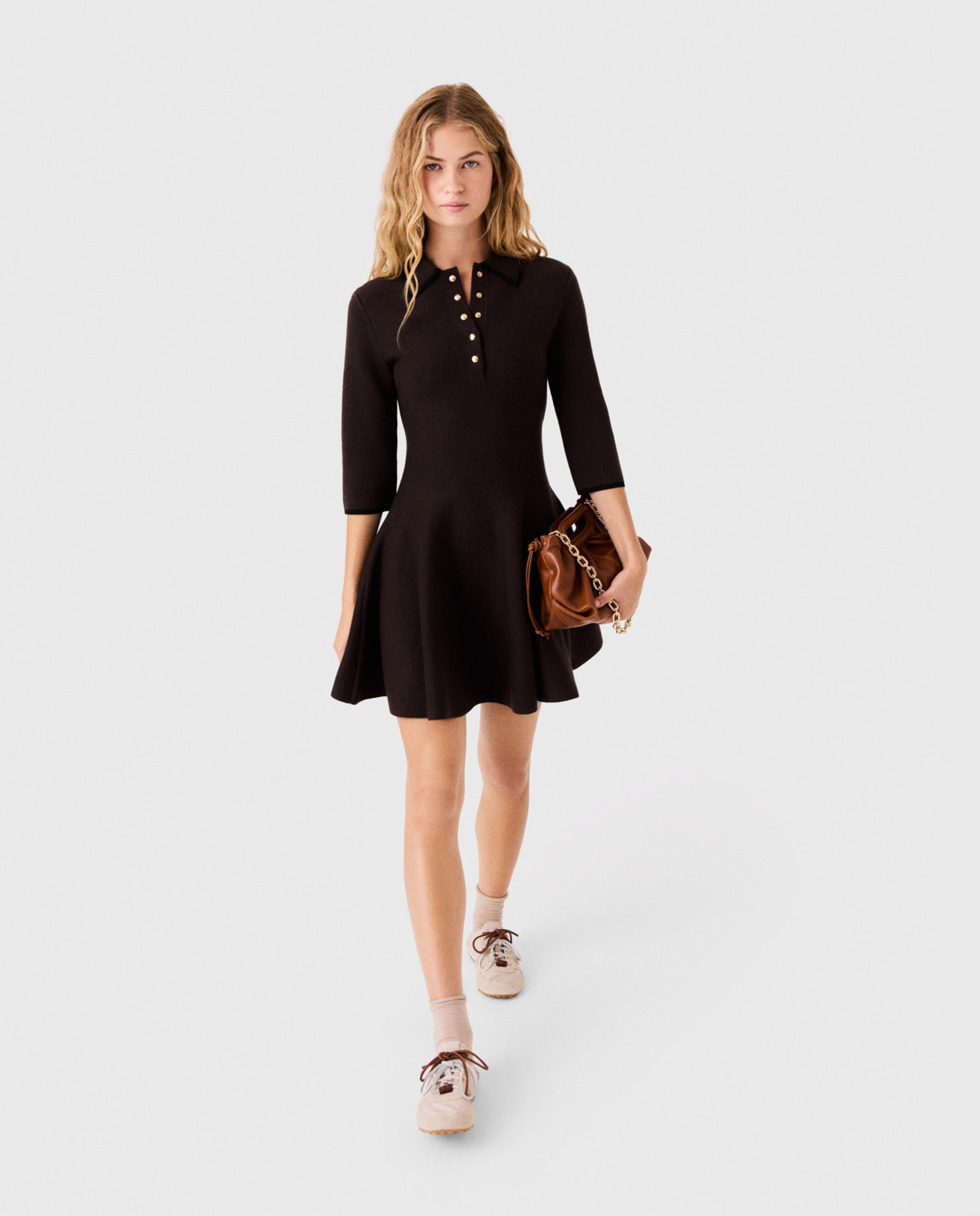 Imagen 5 de Vestido corto polo - Maje - Marrón oscuro Marrón oscuro