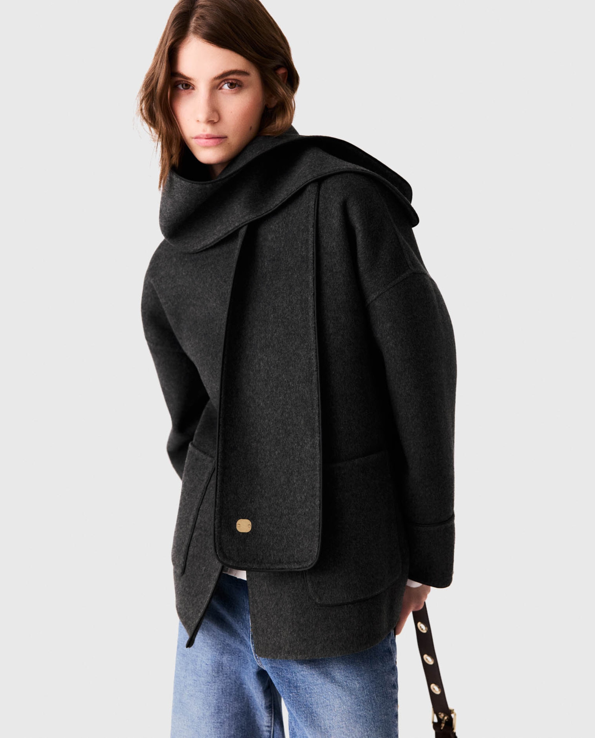 Abrigo de paño de mujer de lana de doble faz con bufanda desmontable y corte recto - Maje - Gris Gris-6