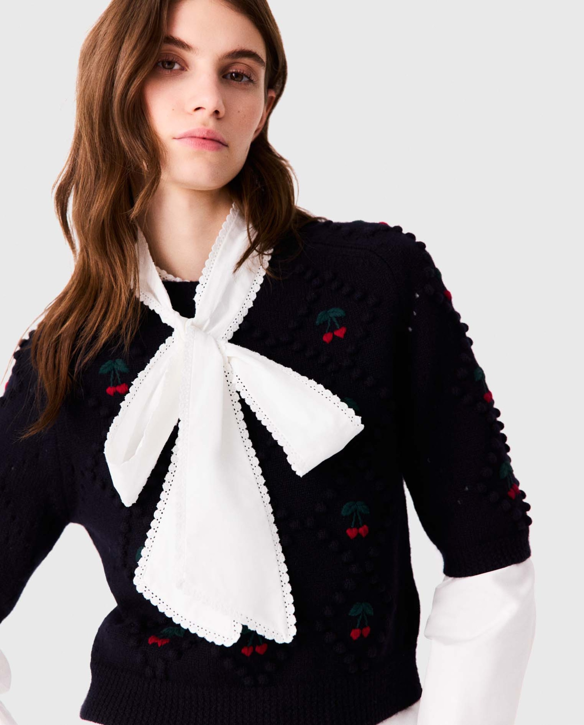 Jersey de mujer de lana con cerezas bordadas - Maje - Azul marino Azul marino-5