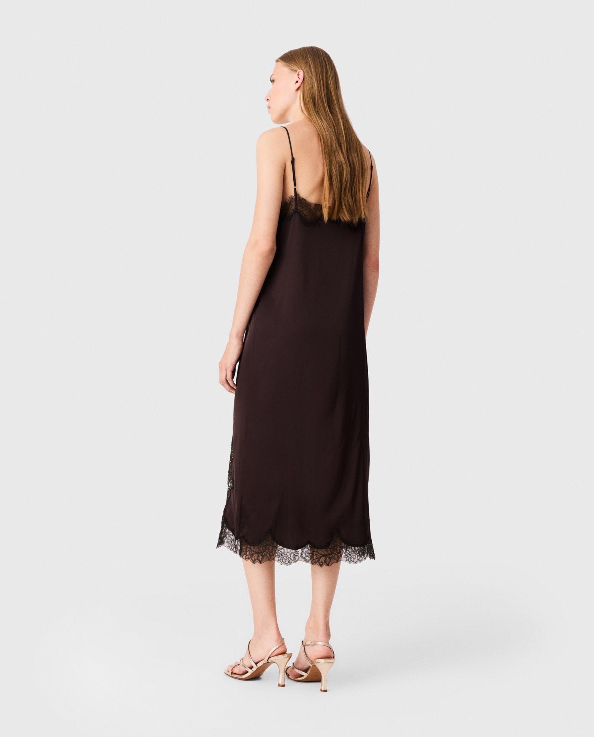 Vestido midi lencero con encaje y escote en v - Maje - Marrón oscuro Marrón oscuro-3