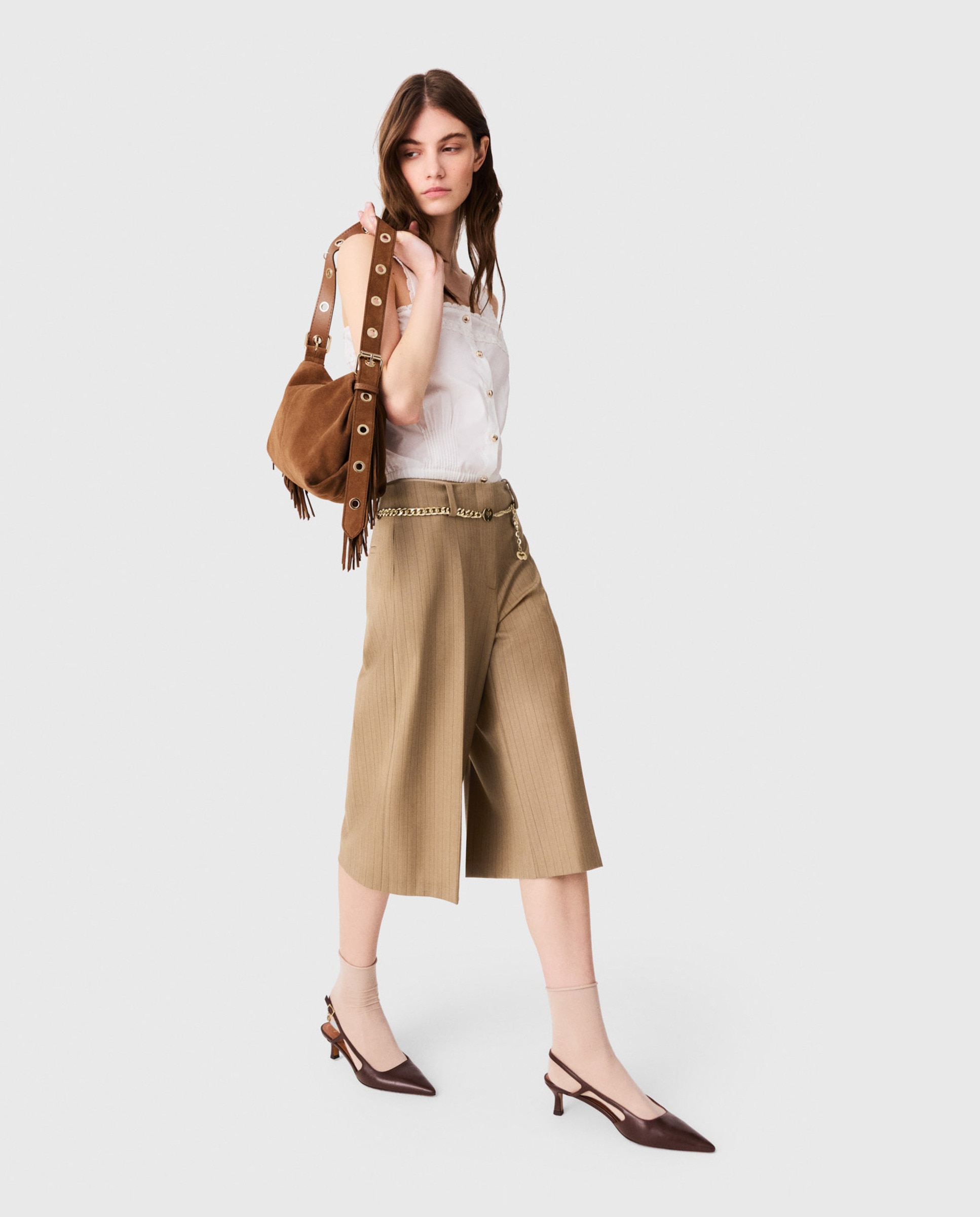 Imagen 6 de Bermuda de mujer de sastre con raya diplomática - Maje - Beige Beige