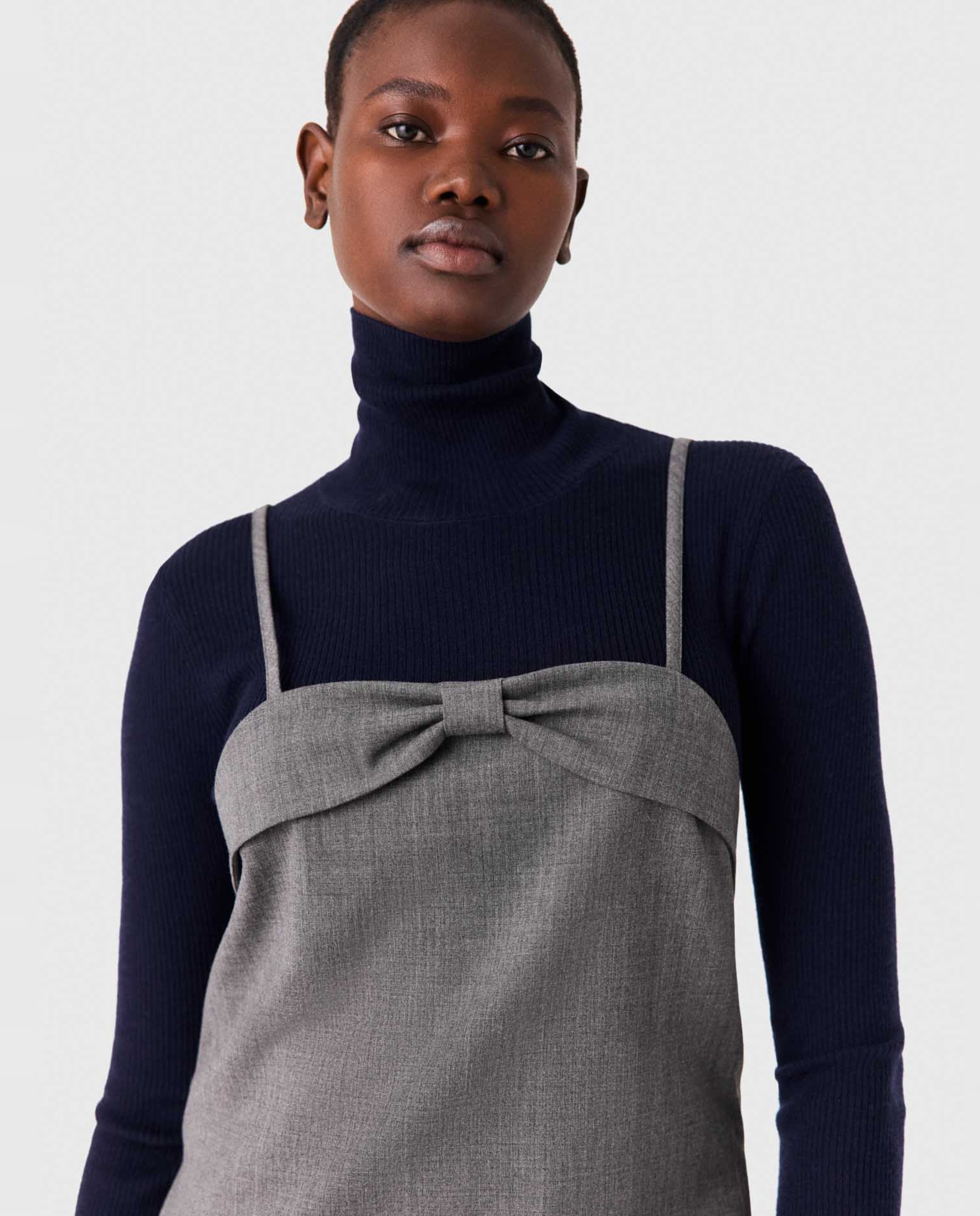 Vestido corto sastre con nudo drapeado y encaje - Maje - Gris Gris-5