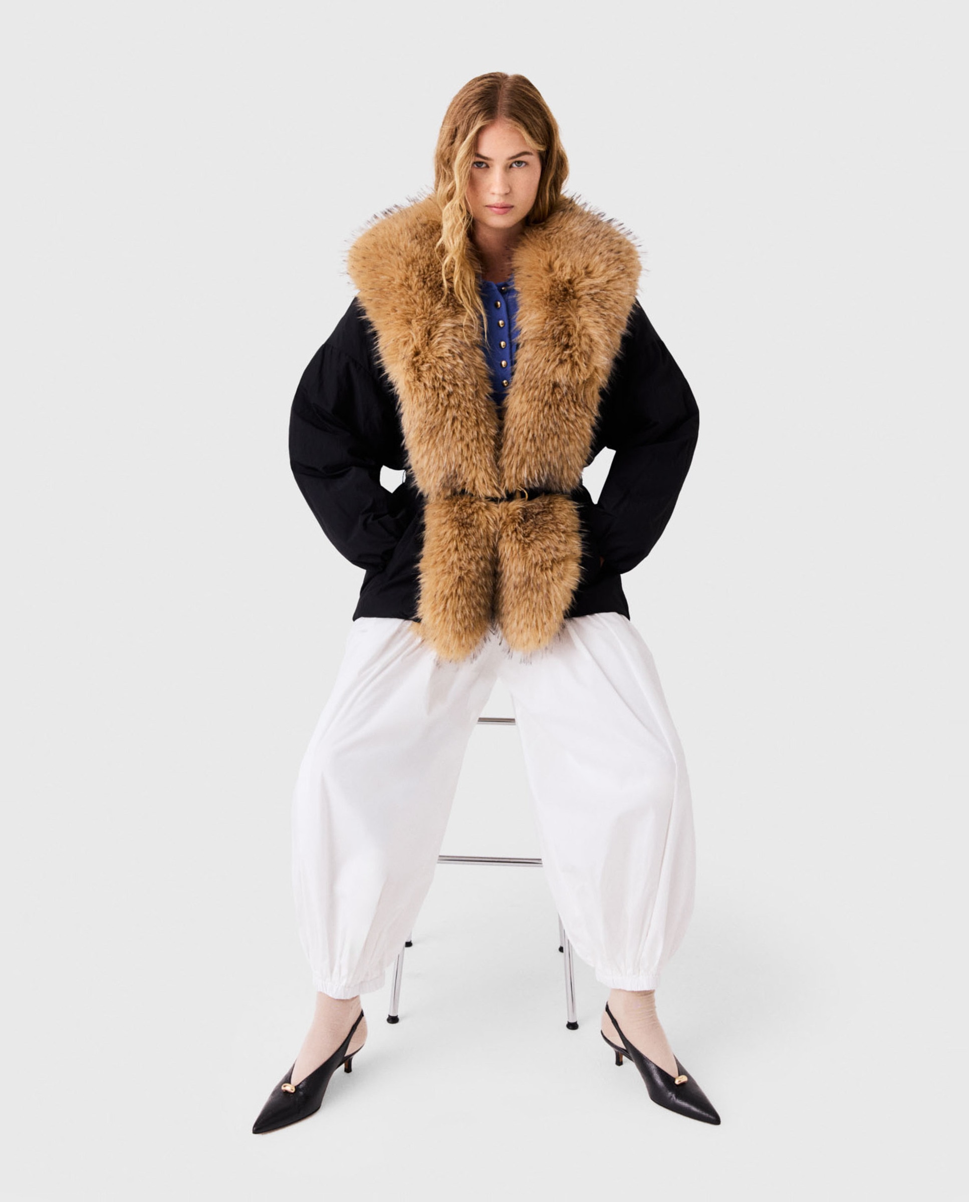 Parka de mujer oversize con cuello amplio de pelo sintético - Maje - Negro Negro-7