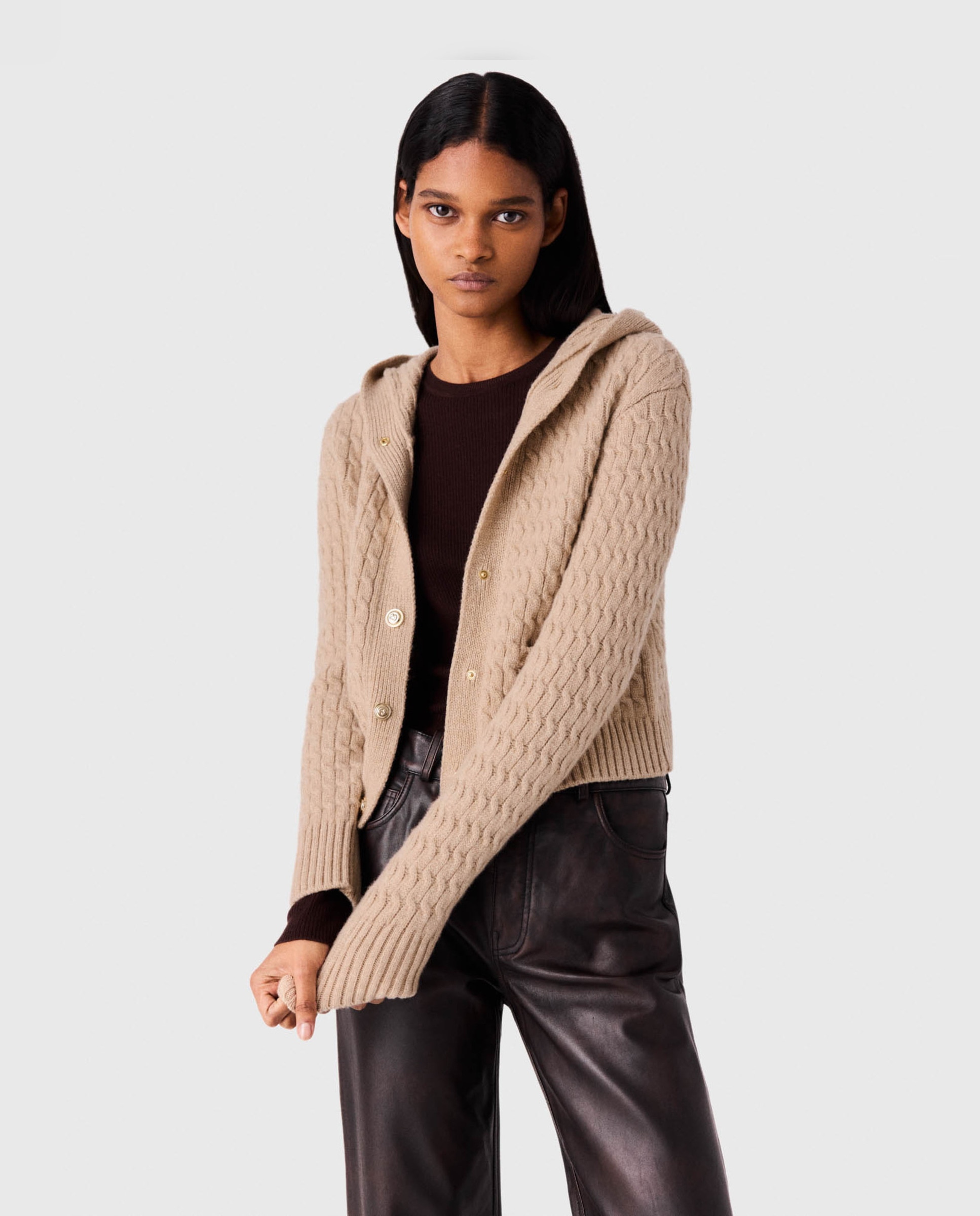 Imagen 0 de Cárdigan de mujer 100% lana con capucha Beige