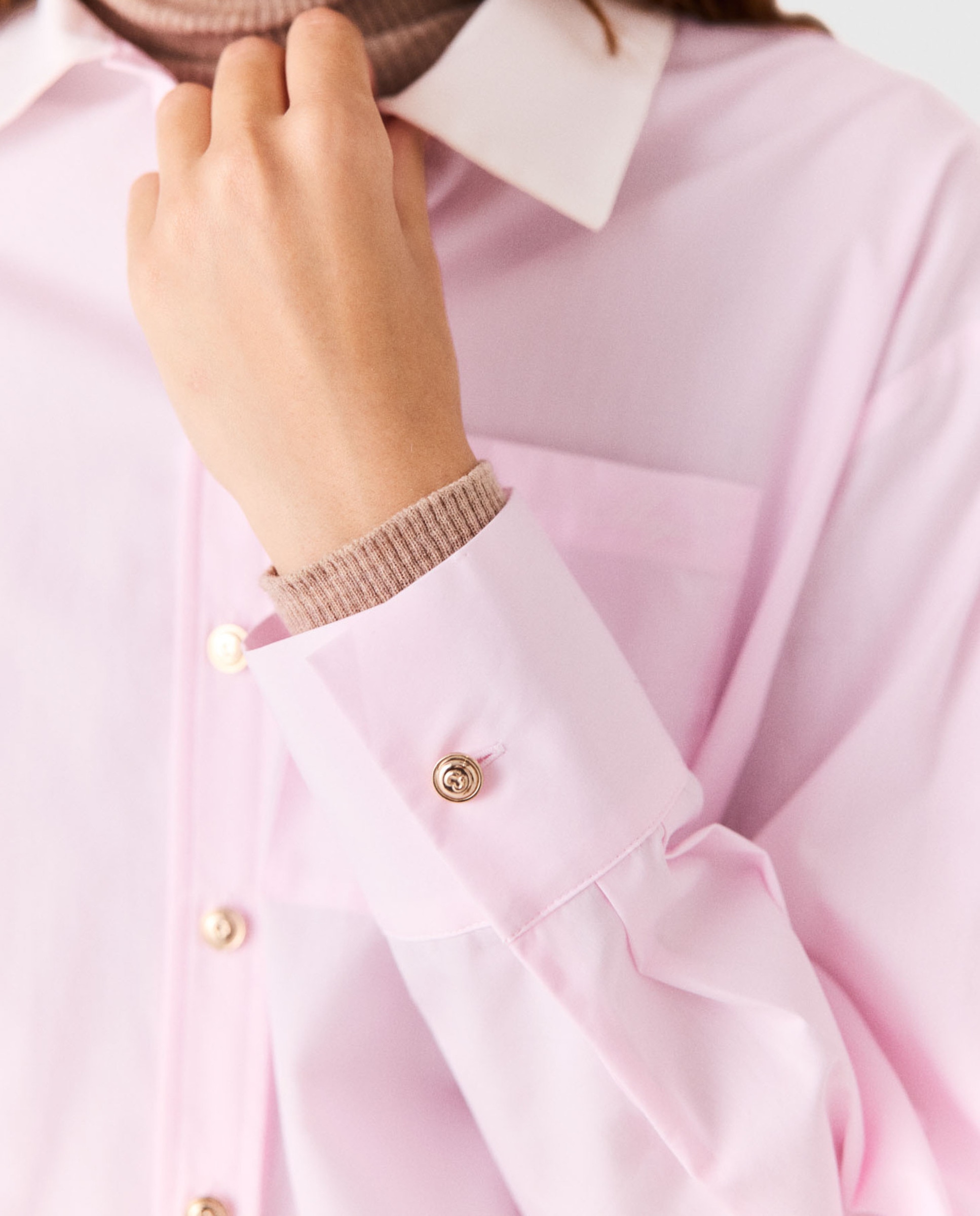 Camisa de mujer corta con cuello en contraste - Maje - Rosa Rosa-6