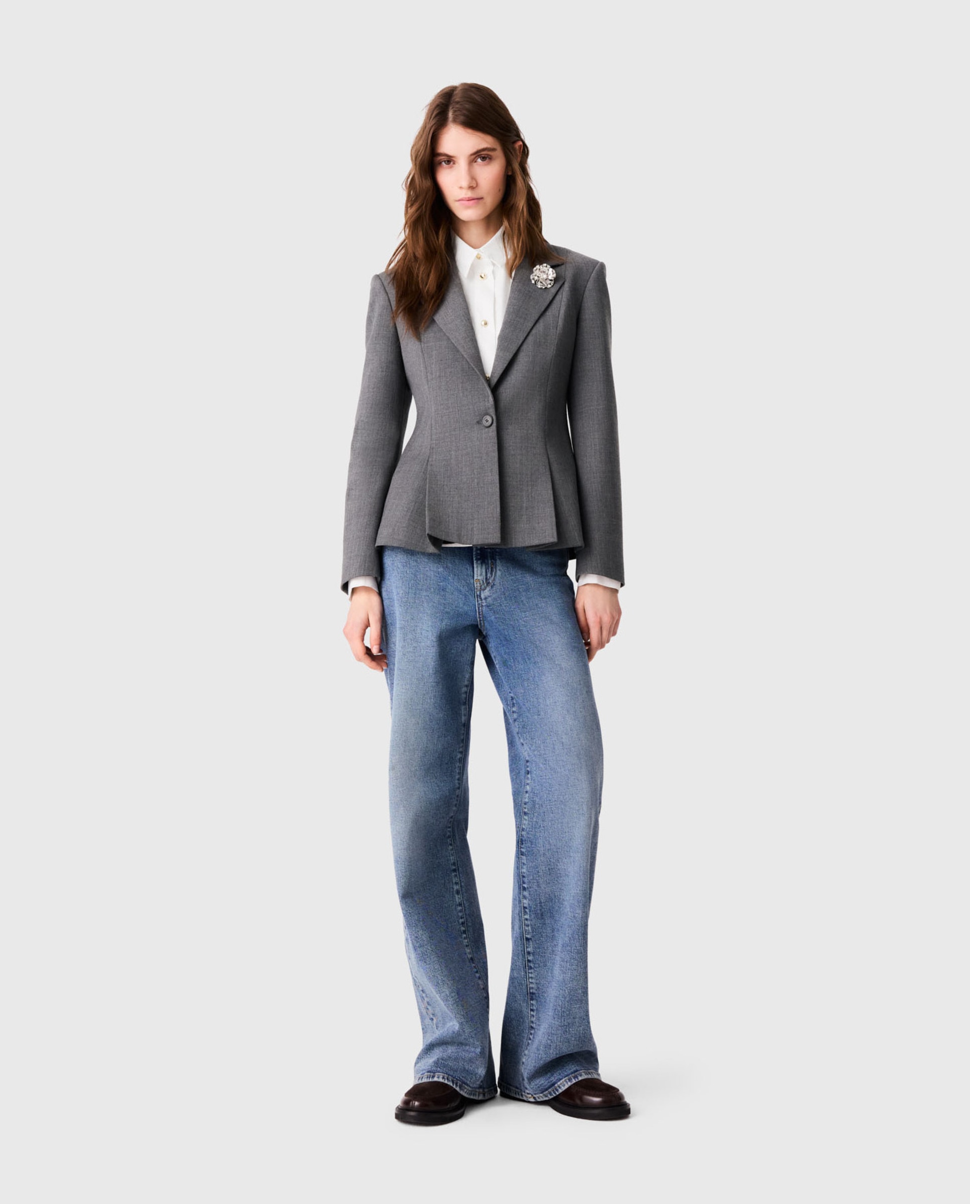 Americana de mujer sastre corta forma bar ajustada - Maje - Gris Gris-4