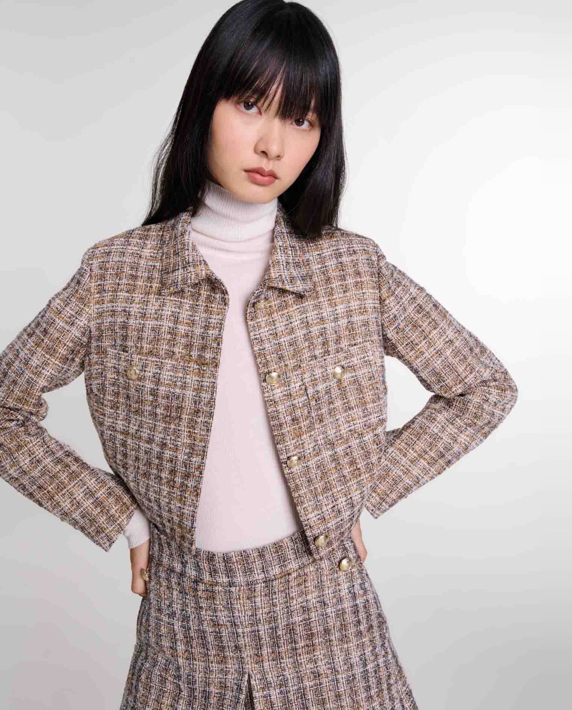 Chaqueta de mujer corta de tweed