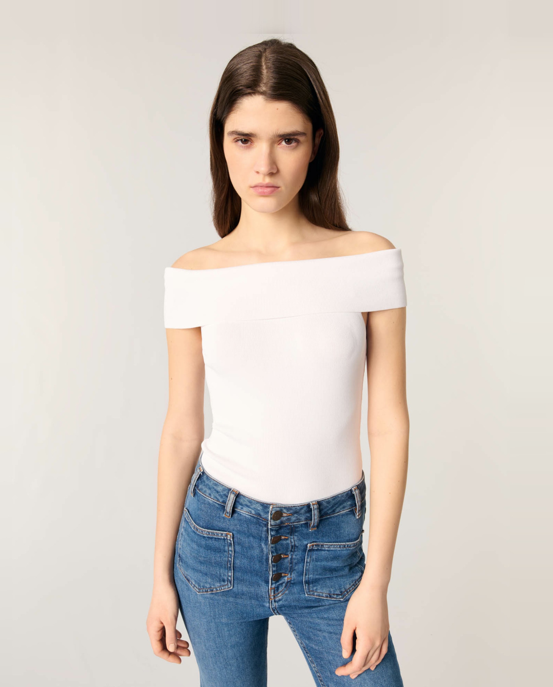 Top de mujer de punto canalé y cuello Bardot - Maje - Blanco Blanco-1