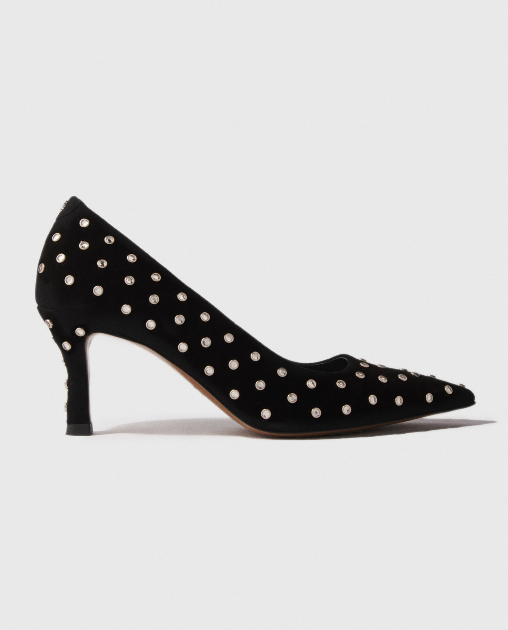 Tacones de mujer de punta fina con strass
