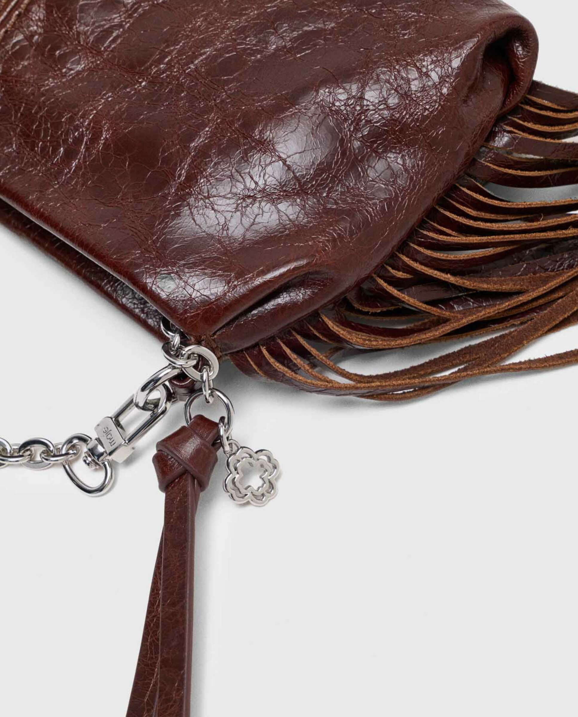 Bolso de hombro mini de piel barnizada con cierre cremallera multiposición y flecos - Maje - Marrón oscuro Marrón oscuro-4