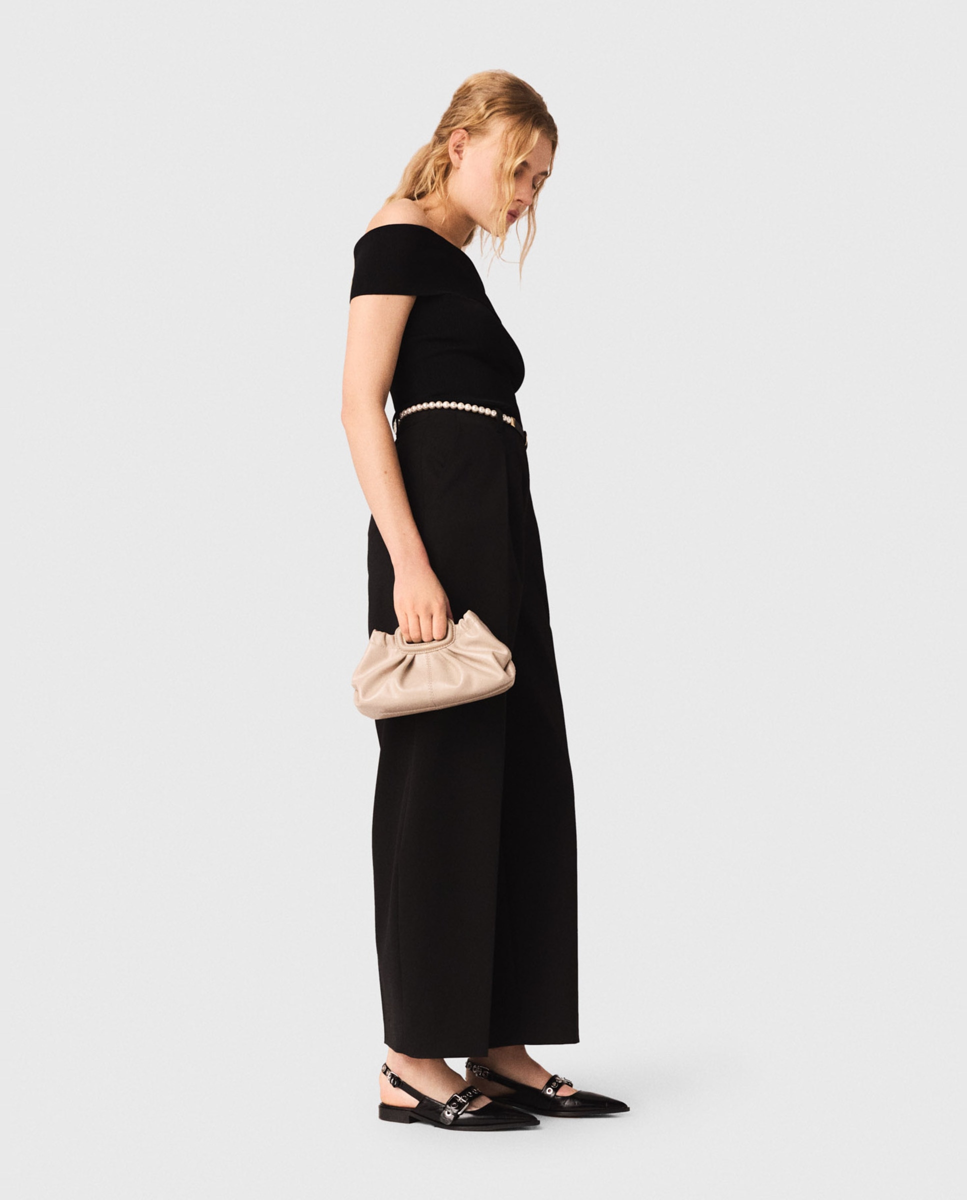 Top de mujer de punto canalé y cuello Bardot - Maje - Negro Negro-3