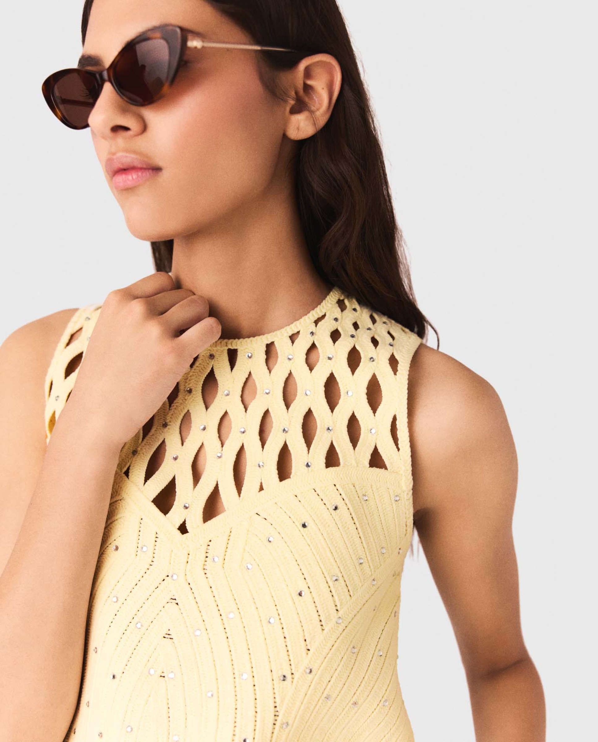 Top de mujer sin mangas con pedrería plateada - Maje - Amarillo Amarillo-6