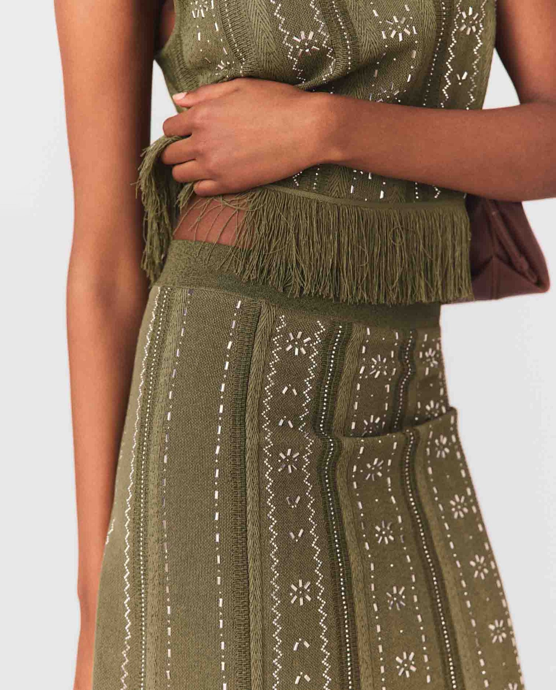 Falda de punto jacquard larga con flecos y flores de estrás - Maje - Kaki Kaki-7