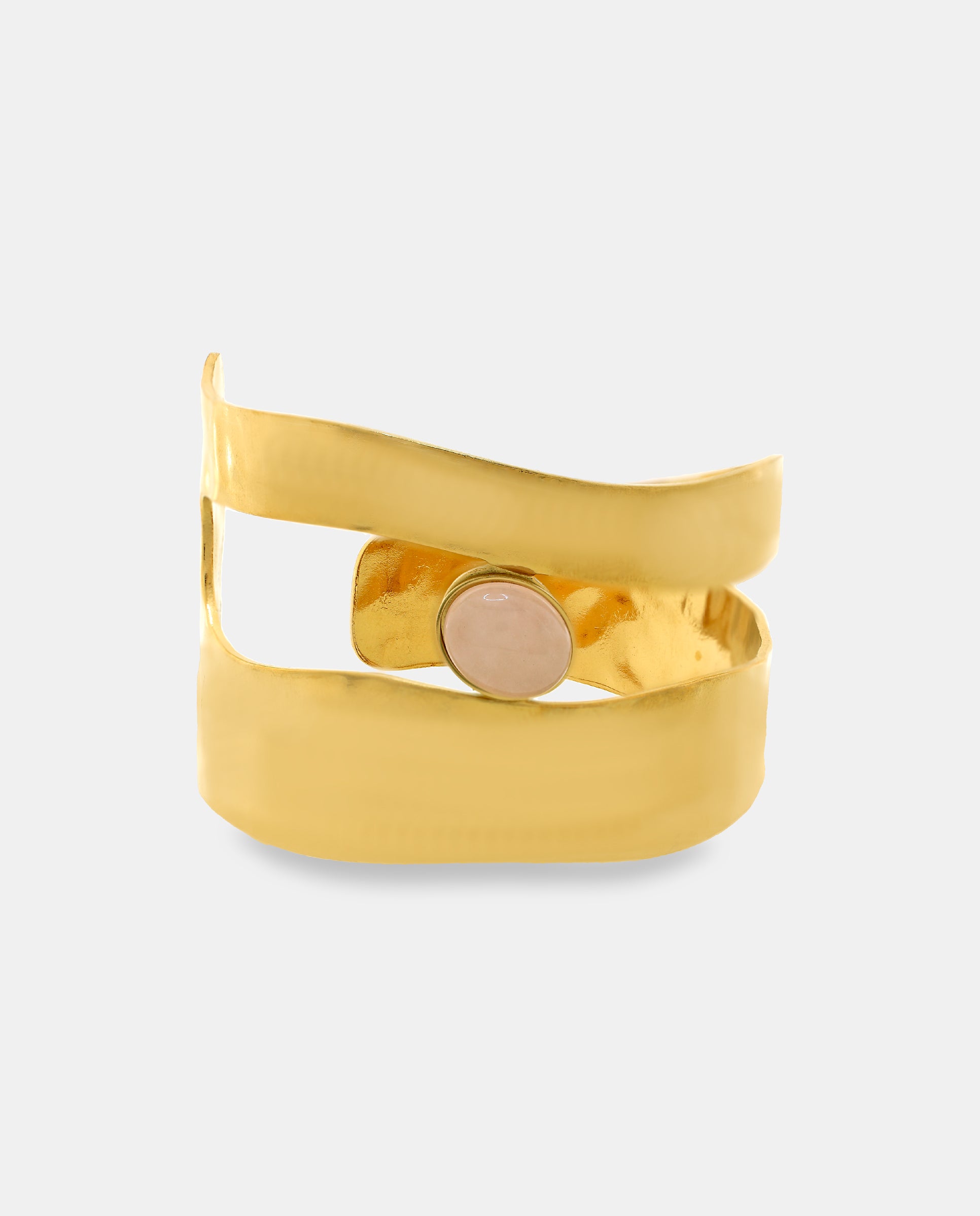 Imagen 0 de Brazalete ancho en acero dorado con diseño orgánico Dorado