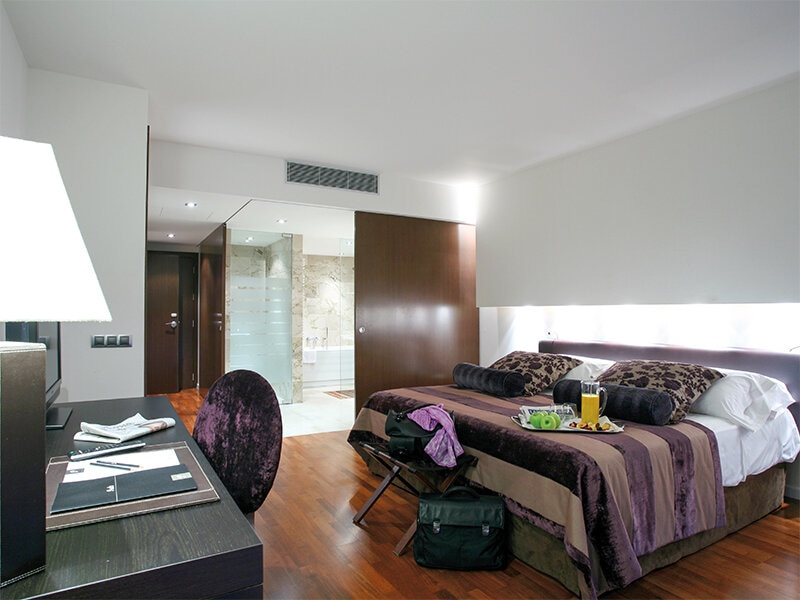 Smartbox Estancia y spa en Finca Prats Hotel 5* en Lleida 3
