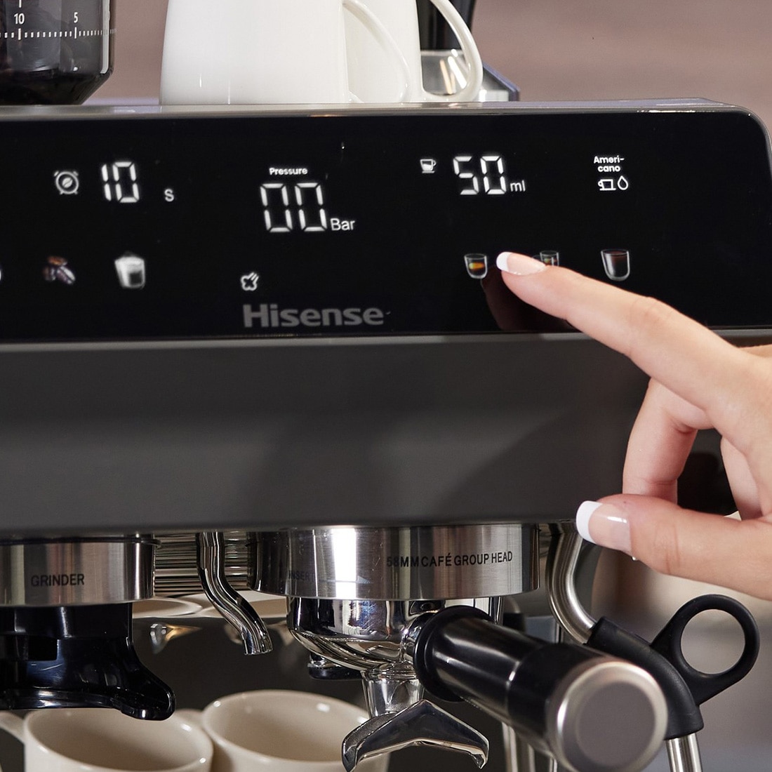 Imagen 6 de Cafetera espresso automática Hisense HSACM20LP 20 bar con molinillo y PID doble calefacción depósito 2.8 L acero inoxidable - Negro Negro