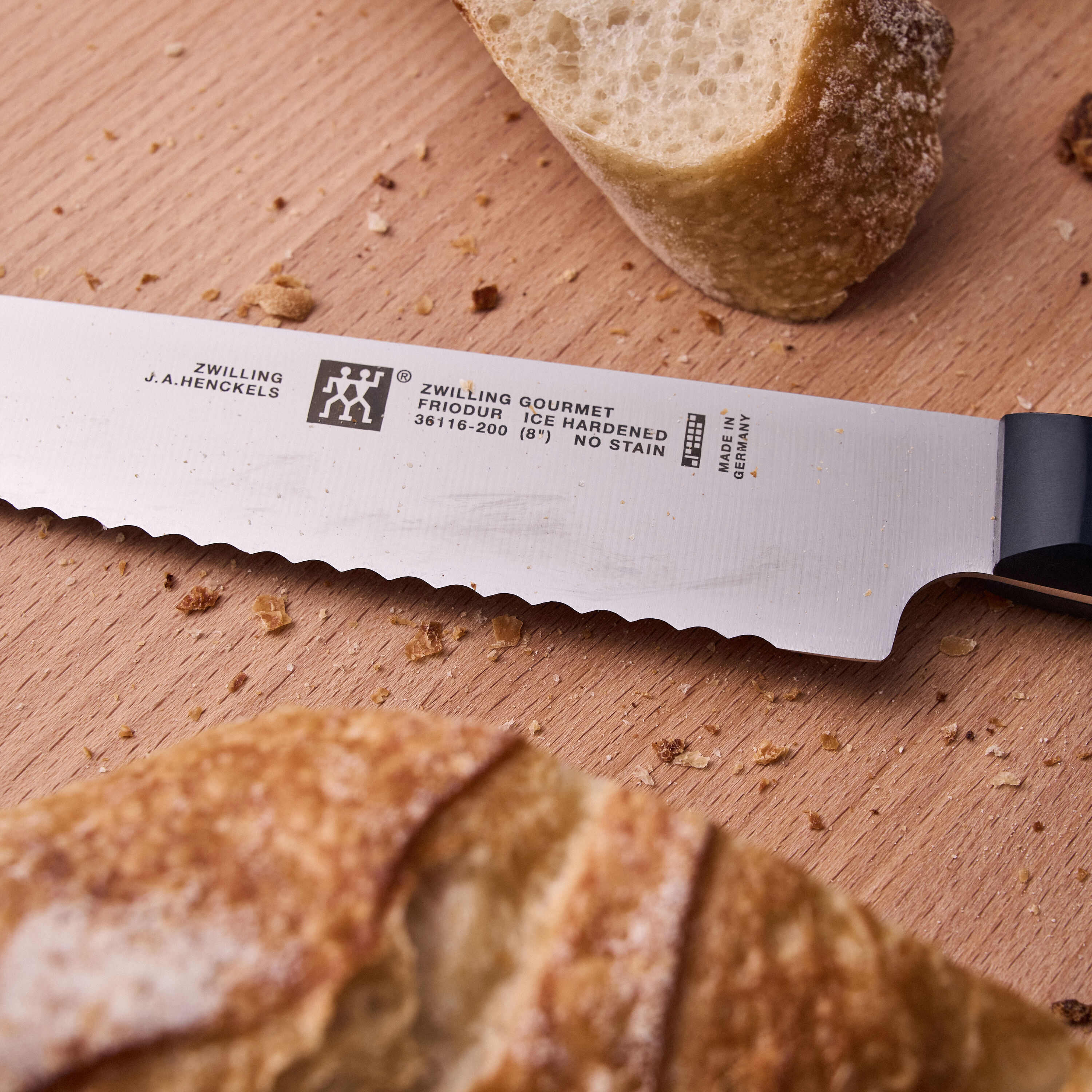 Imagen 4 de Cuchillo de pan Gourmet Zwilling - Negro 20 cm Negro