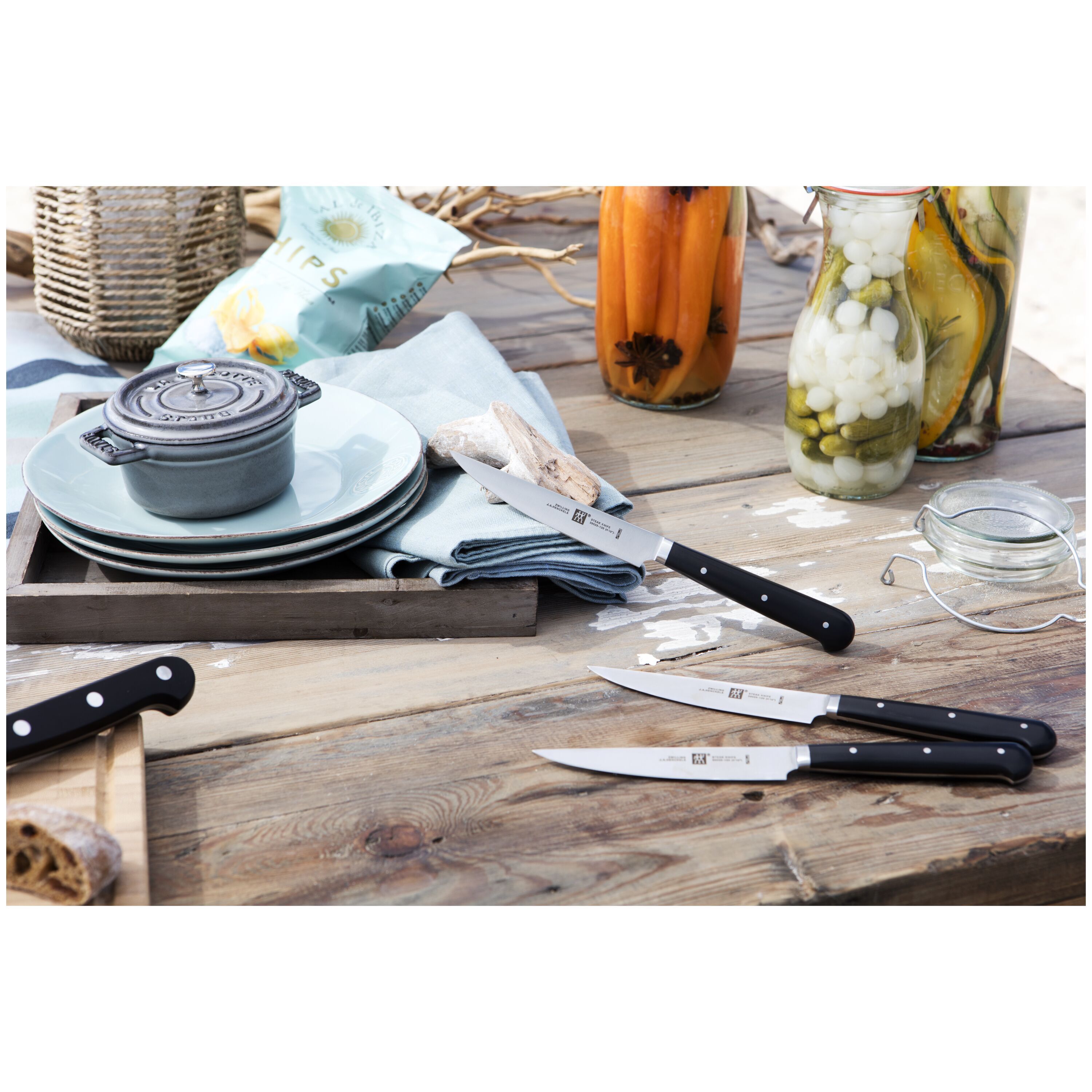 Juego de 4 cuchillos chuleteros Twin steak con sierra Zwilling - Negro Negro-3