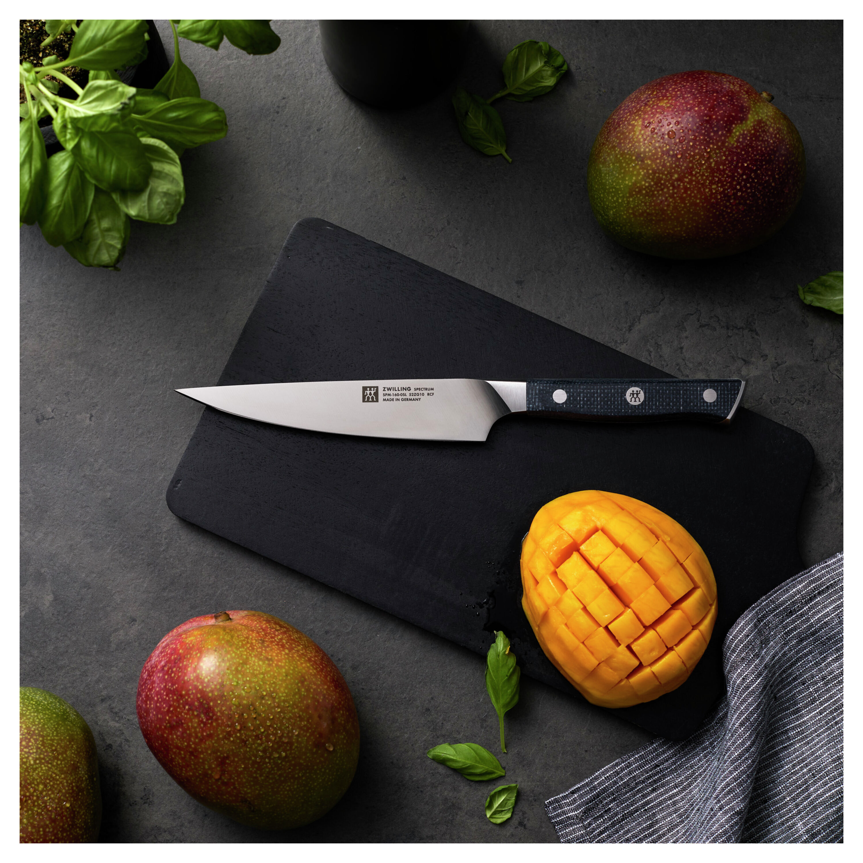 Imagen 2 de Cuchillo fileteador 16 cm Spectrum Zwilling - Negro Negro