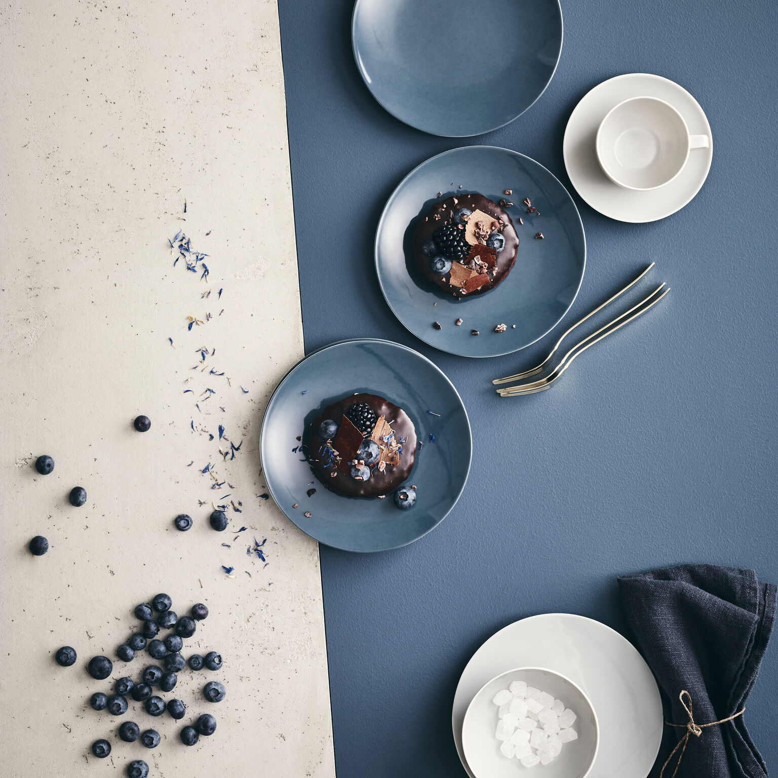 Imagen 2 de Plato de postre Comfort Blue TAC Sensual Rosenthal - Azul 22 cm Azul
