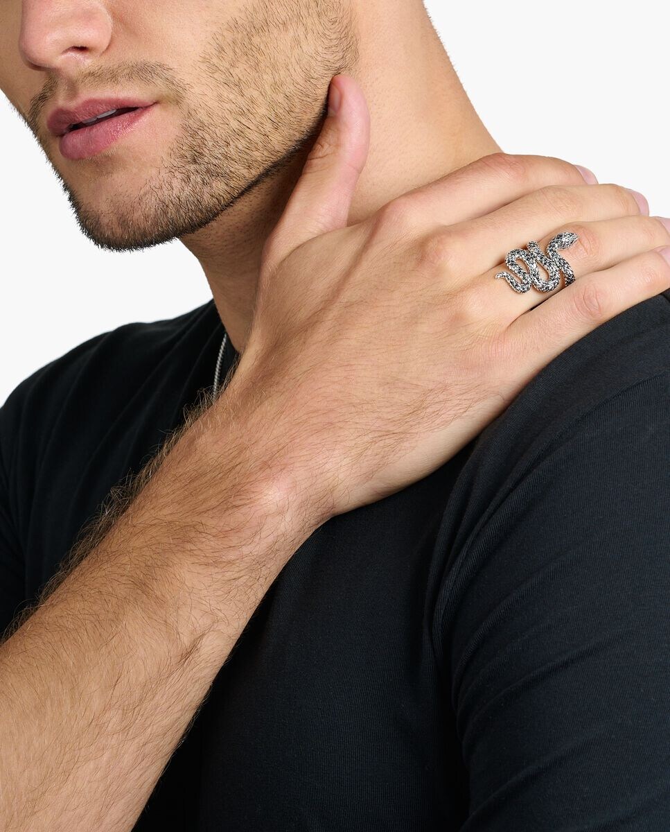 Anillo de plata ennegrecida serpiente · Thomas Sabo · El Corte Inglés