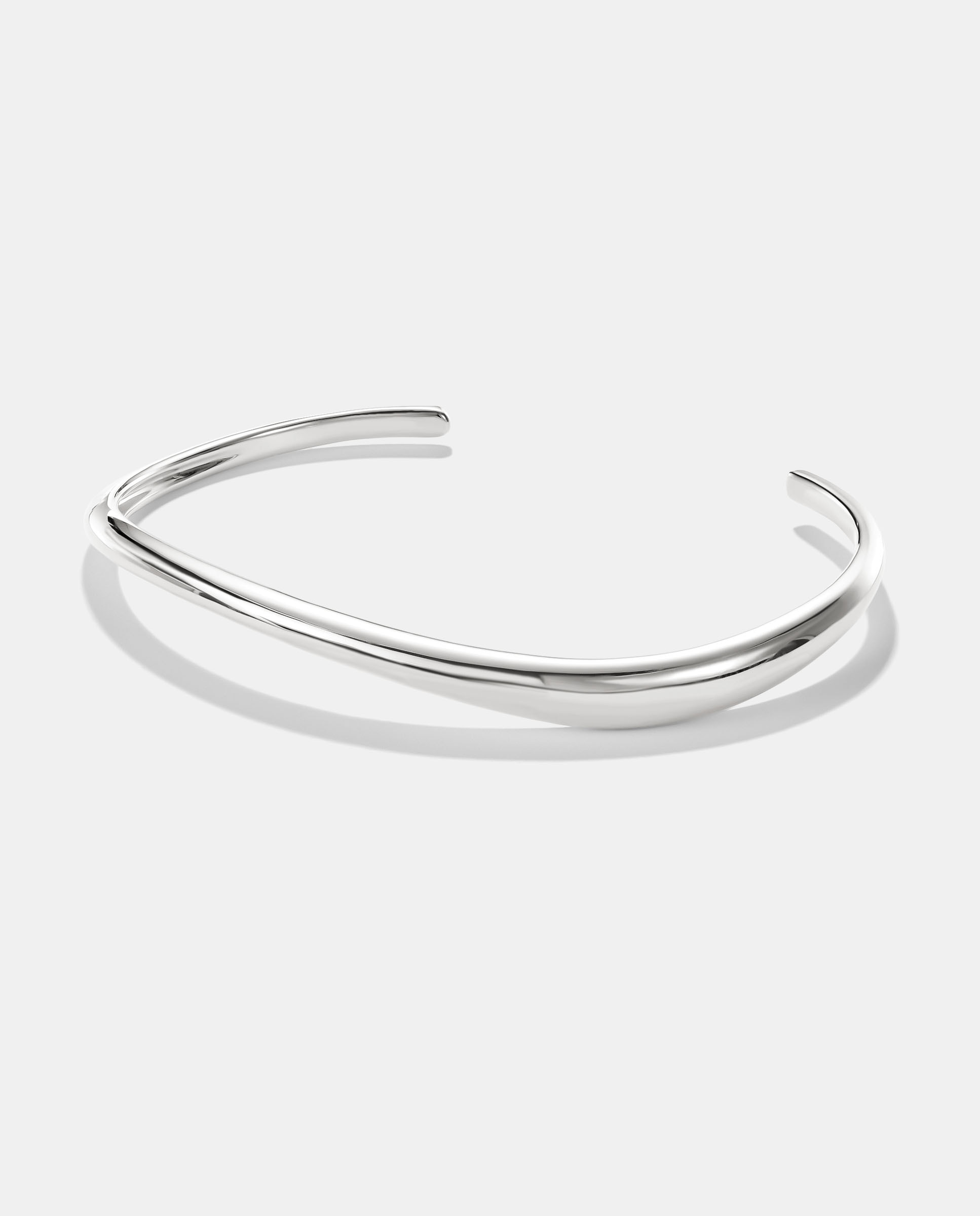 Imagen 0 de Brazalete en forma de onda Oro