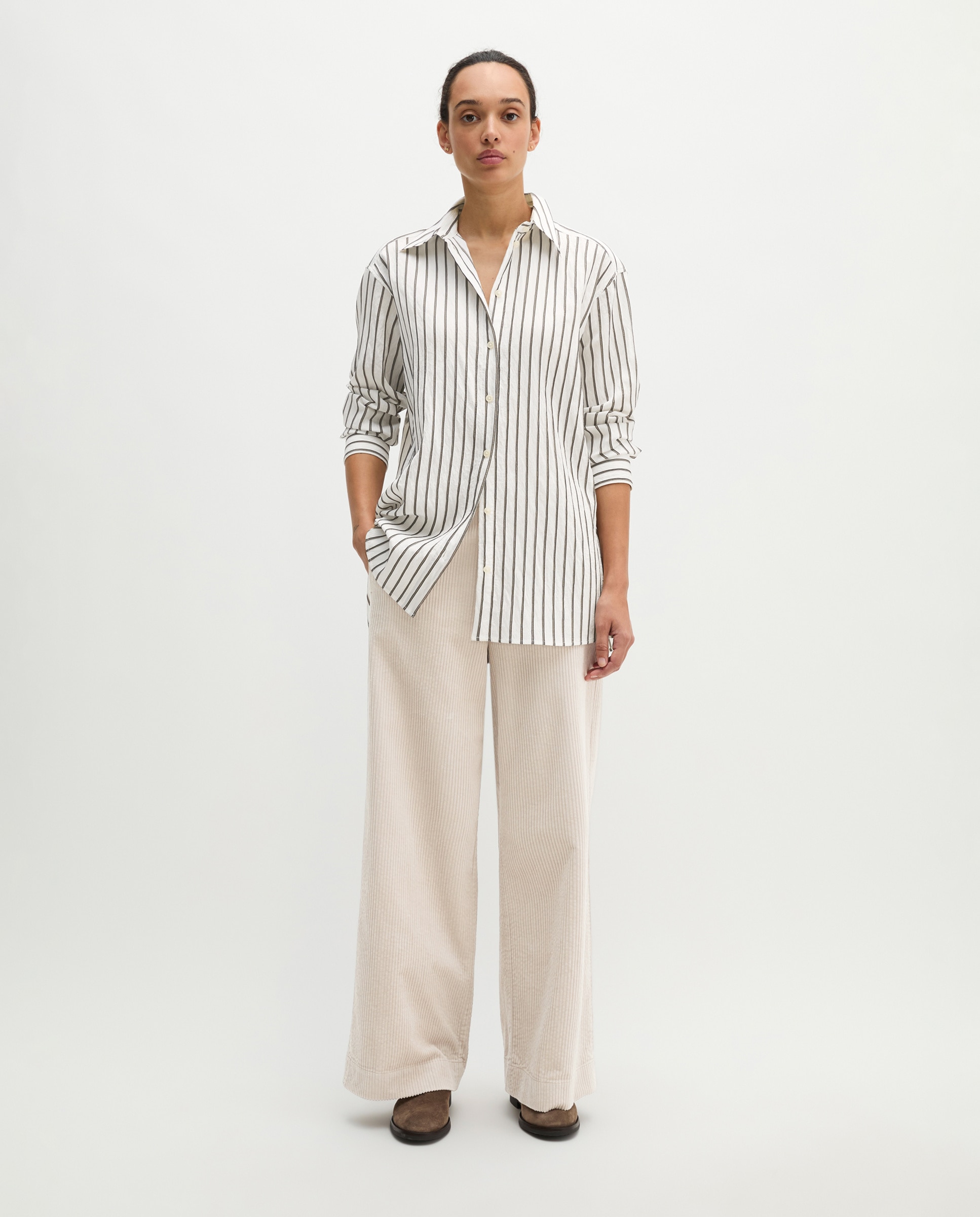 Imagen 0 de Camisa a rayas corte regular de mezcla de modal Blanco