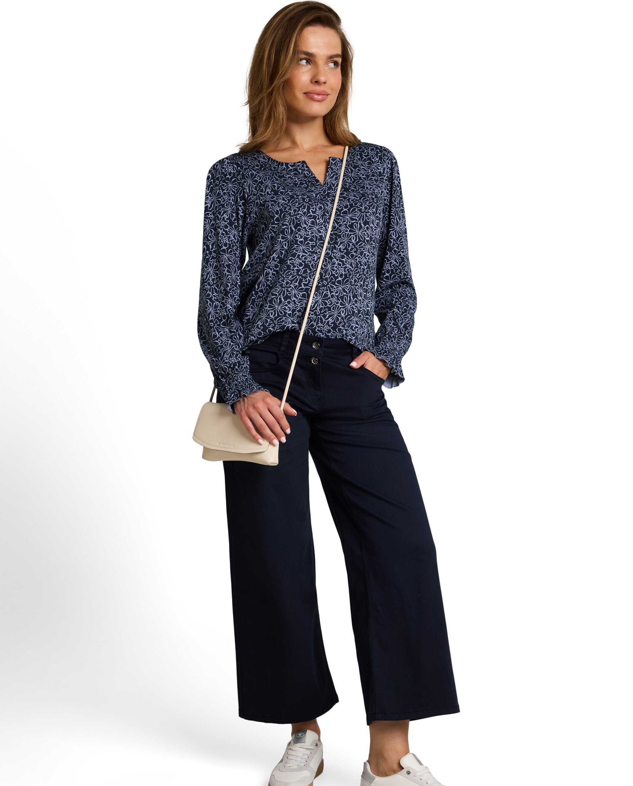 Camiseta de mujer con cuello pico y estampado floral - Tom Tailor - Azul Azul-3