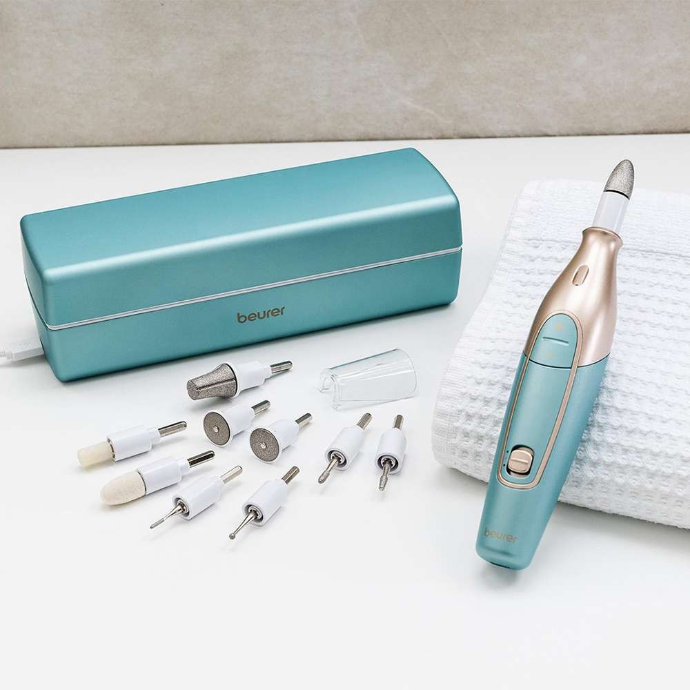 Set de manicura y pedicura profesional Beurer MP-84 con luz con batería de litio - Azul Azul-4