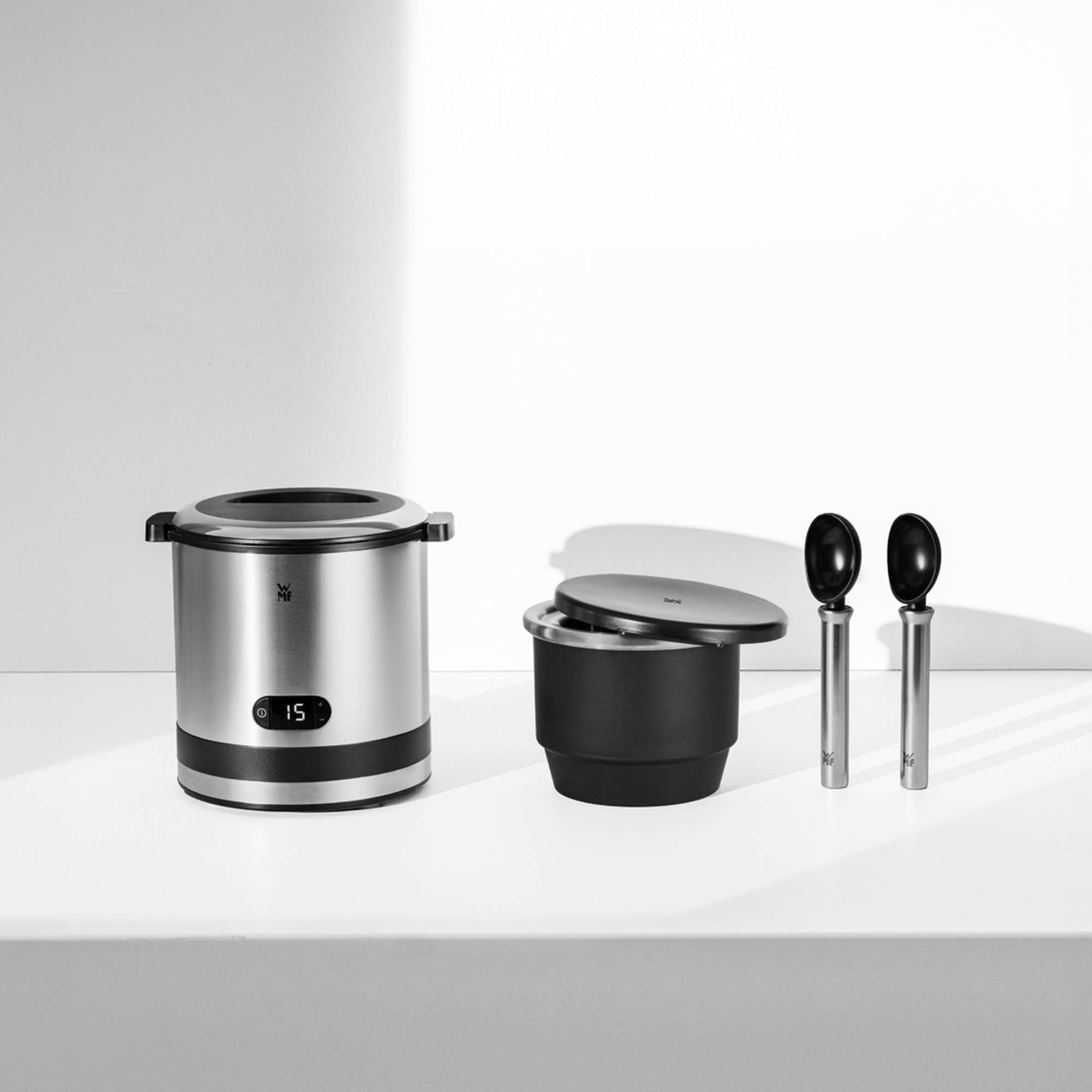 Imagen 2 de Heladera 3 en 1 WMF Kitchenminis 300 ml para yogur helado - Gris / Negro Gris / Negro