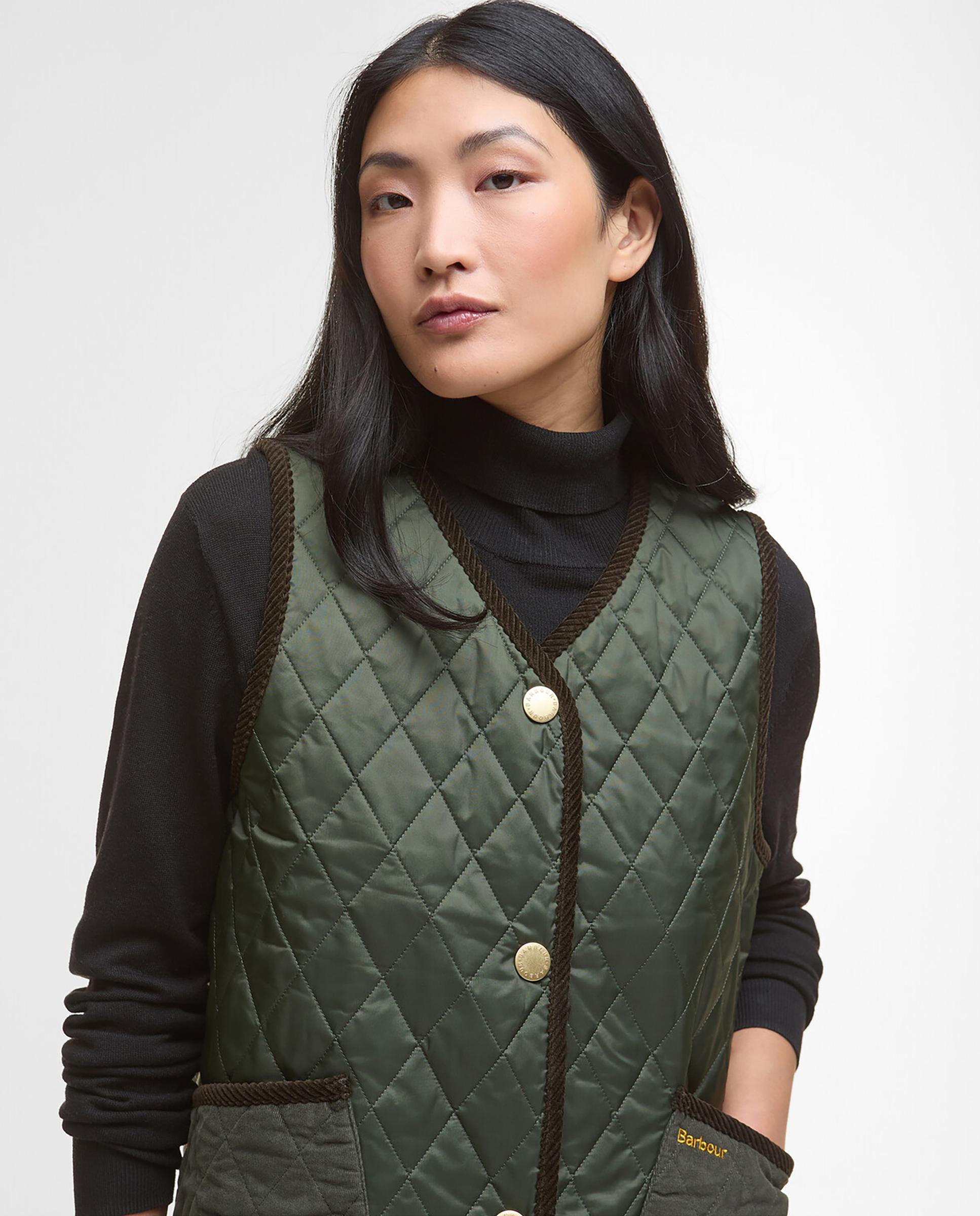 Chaleco de mujer con cierre central de botones y con cuello pico en V - Barbour - Verde Verde-4