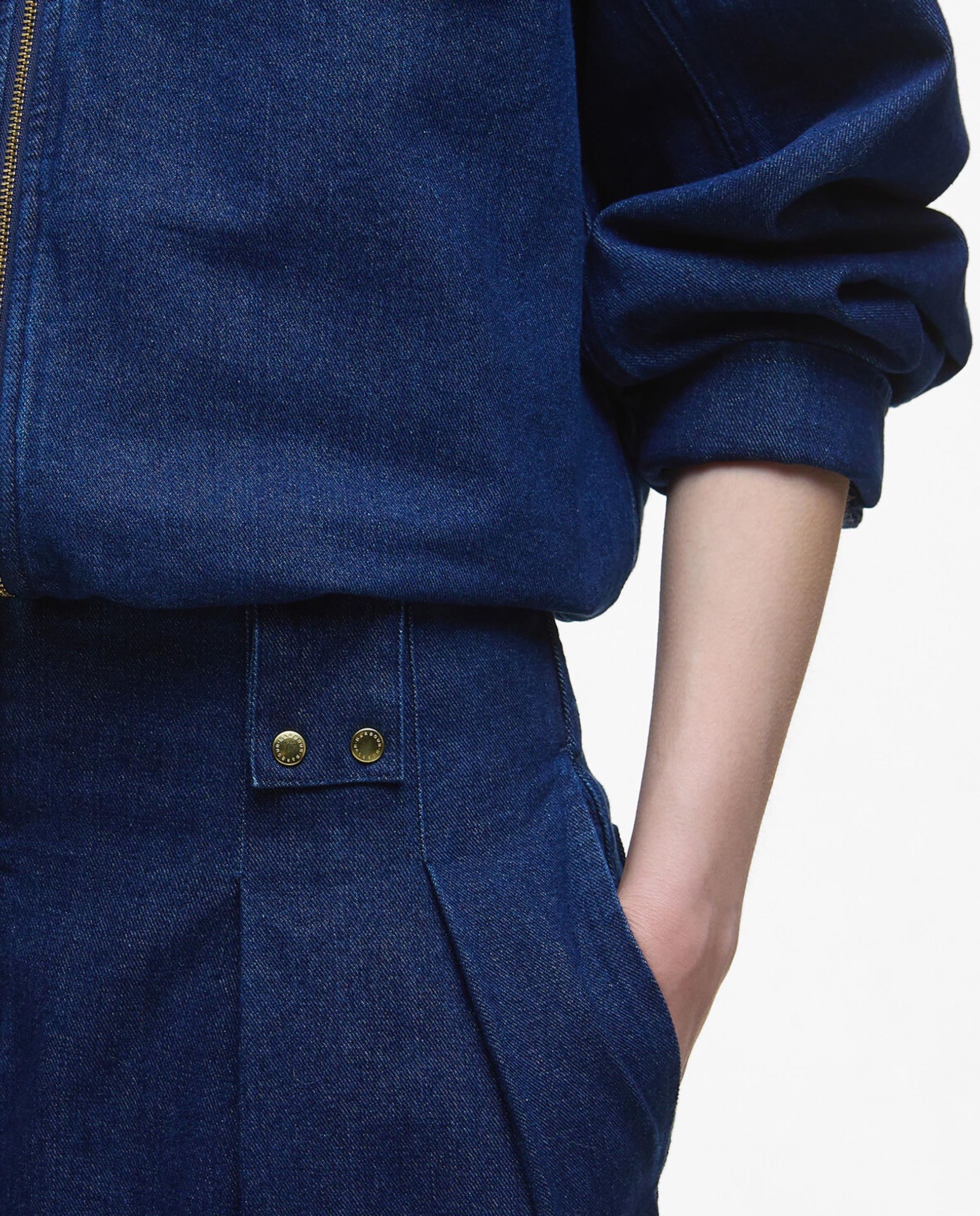 Pantalones vaqueros rectos de mujer con trabillas en cintura para cinturón con detalle de doble corchete en tono dorado - Barbour - Azul Azul-4