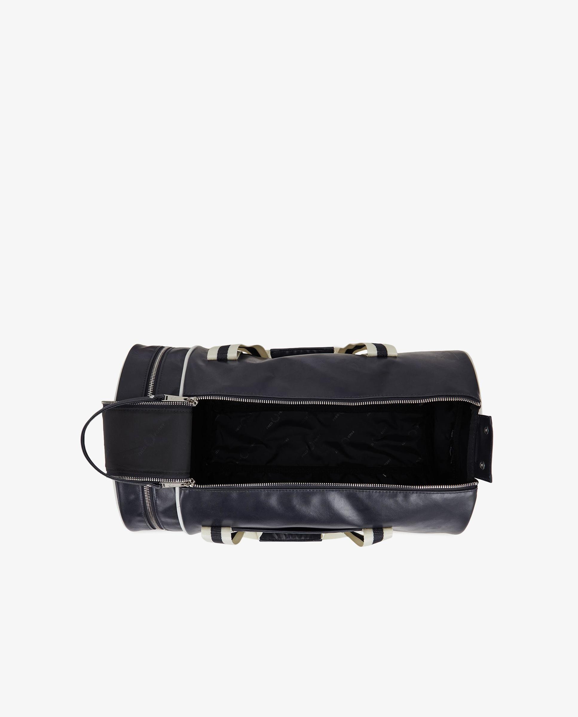 Imagen 4 de Bandolera de hombre clásica tipo barril con contrastes - Fred Perry - Azul marino Azul marino