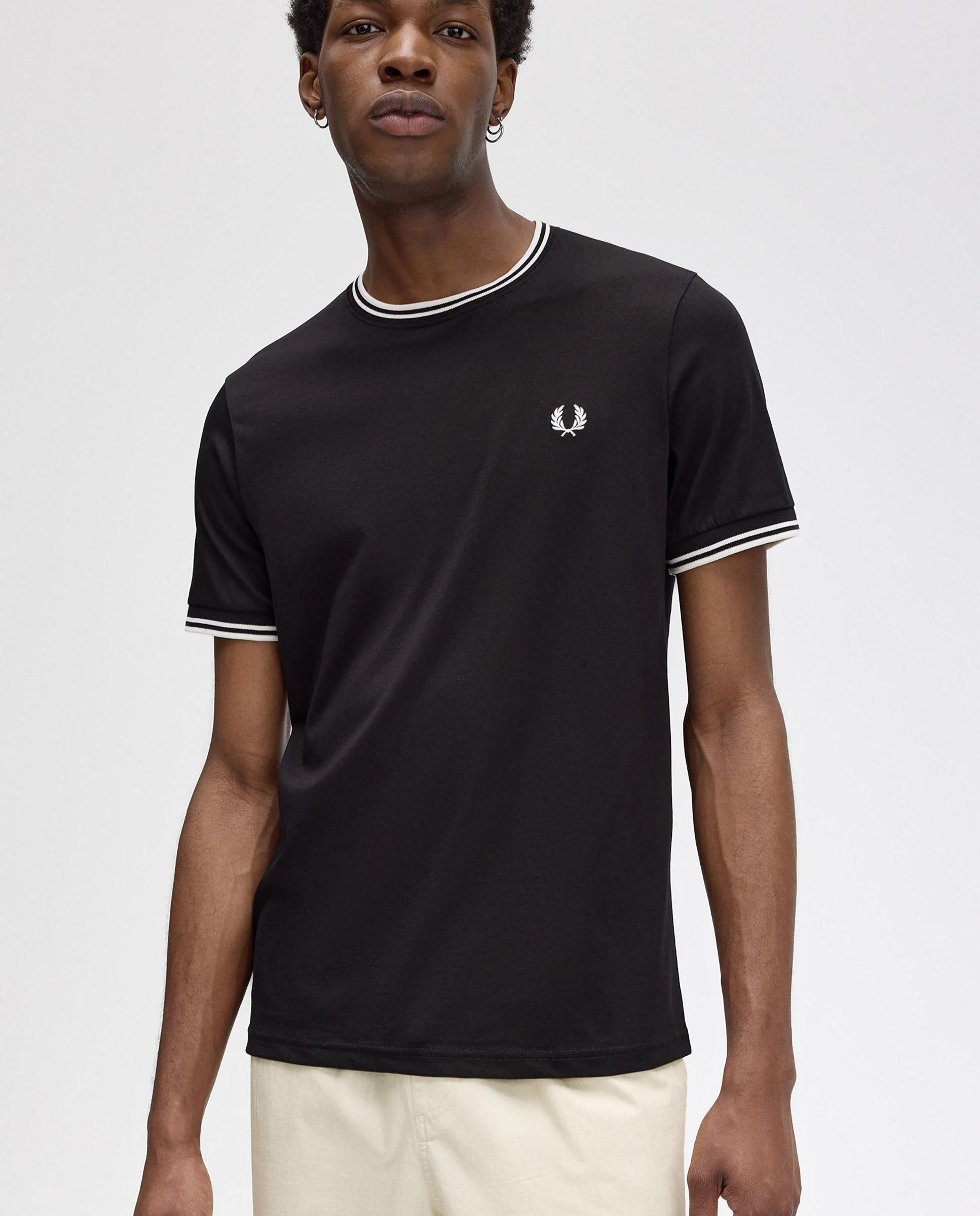 Imagen 3 de Camiseta de manga corta de hombre con ribete con dos franjas - Fred Perry - Negro / Blanco Negro / Blanco
