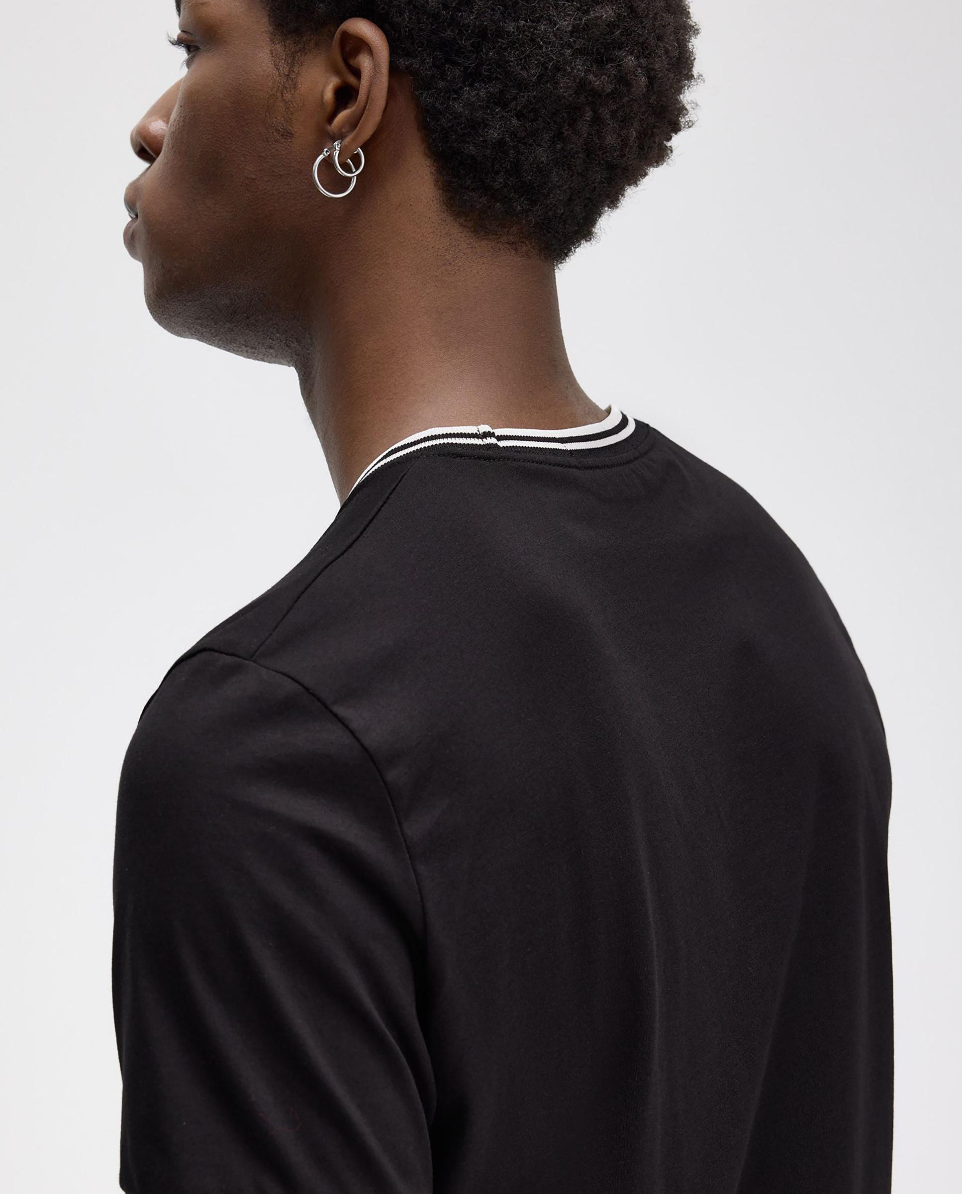 Imagen 4 de Camiseta de manga corta de hombre con ribete con dos franjas - Fred Perry - Negro / Blanco Negro / Blanco